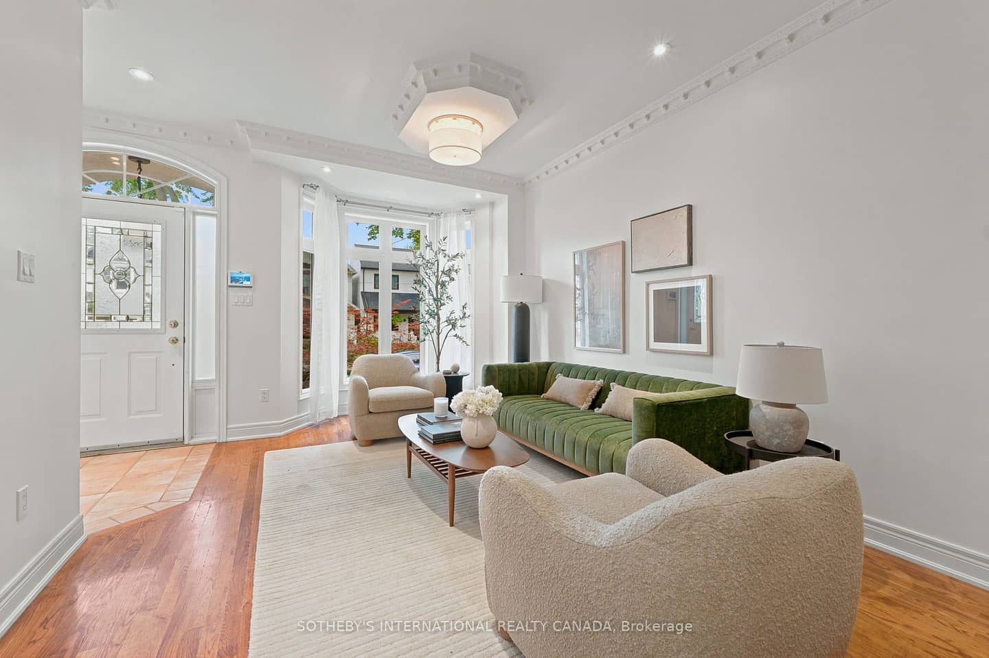 93 Eaton Avenue, Toronto, ON M4J 2Z4