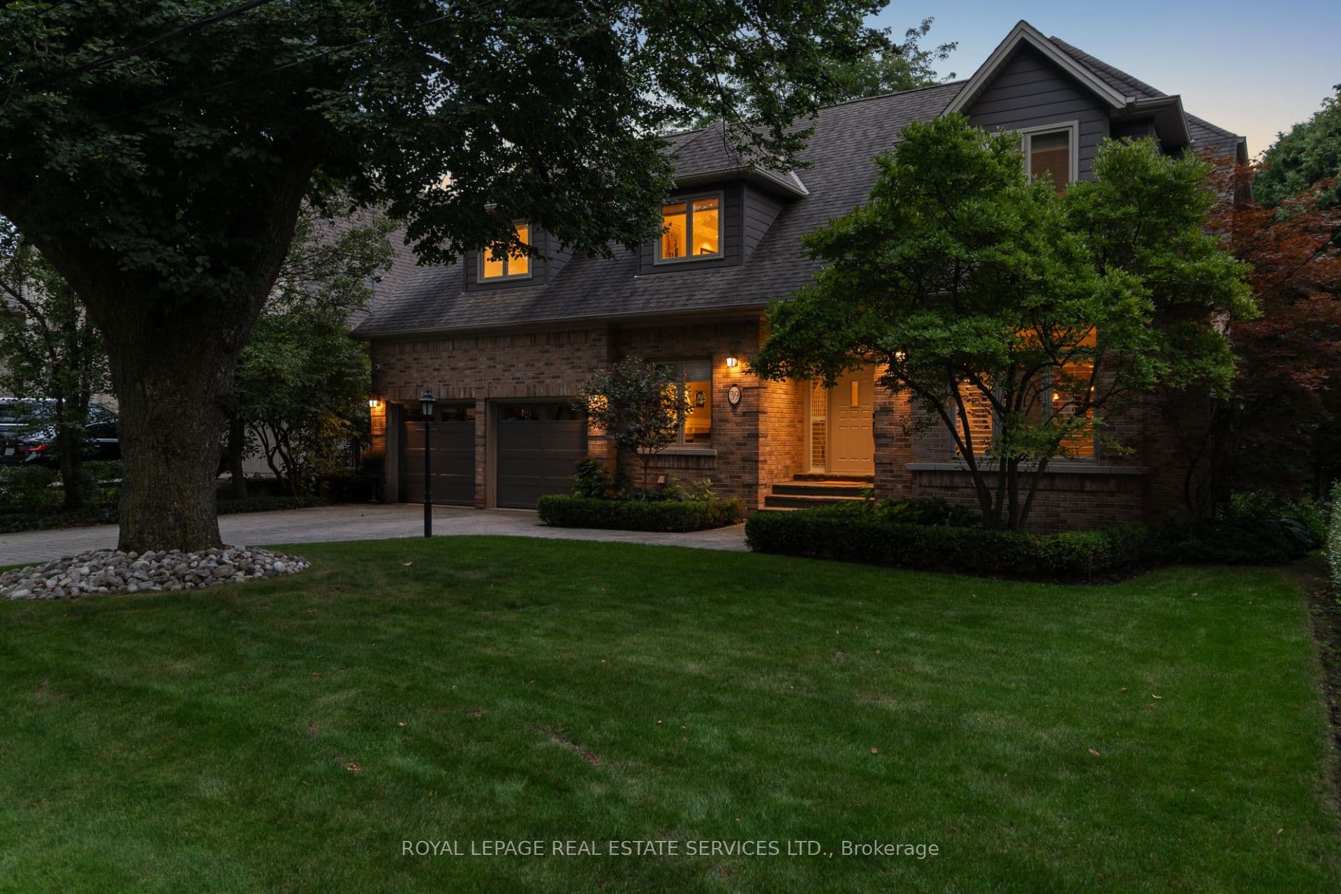 39 Rockingham Drive, Toronto, ON M9A 1P5