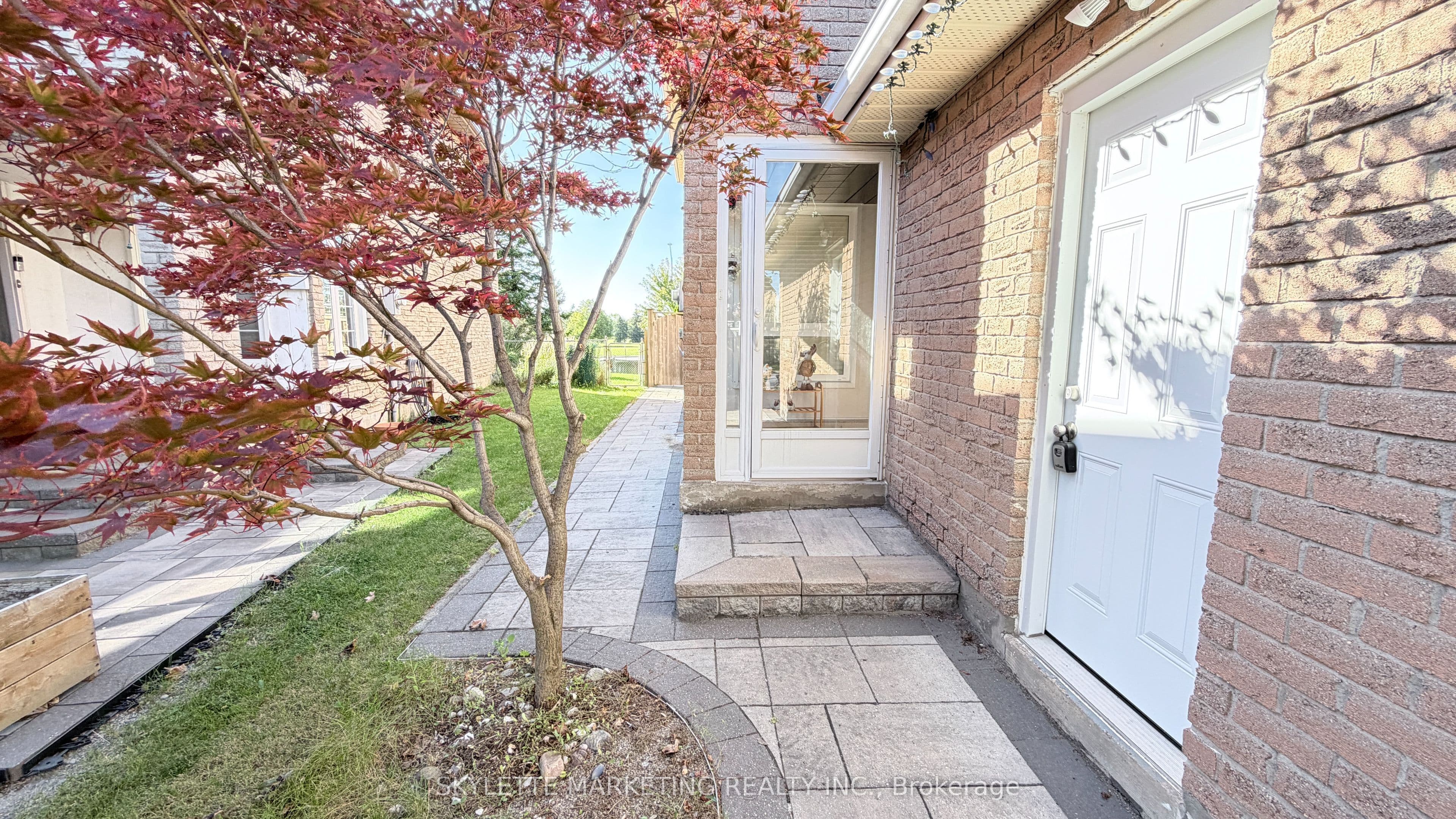 30 Ascot Crescent, Markham, ON L3R 3P6