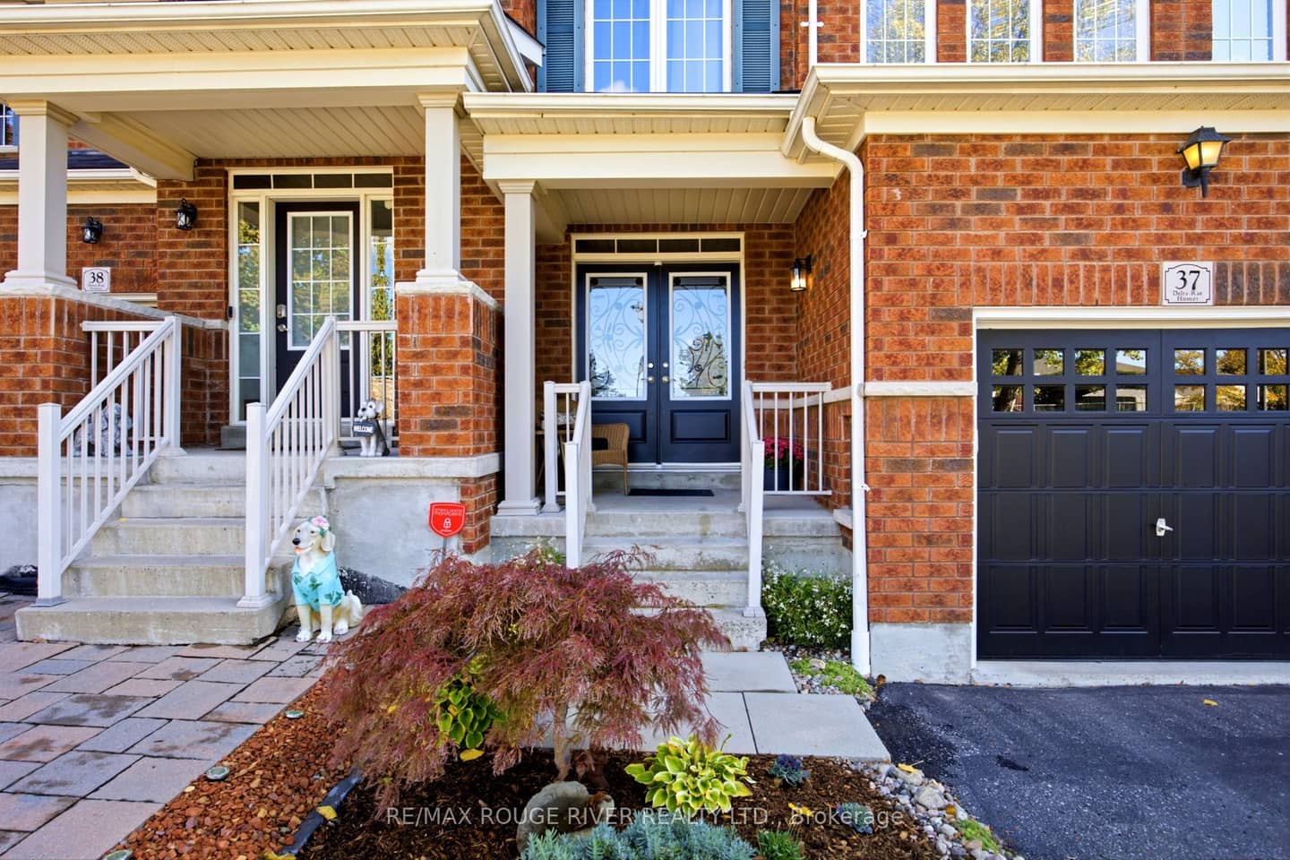 715 Grandview Street N 37, Oshawa, ON L1K 0N2