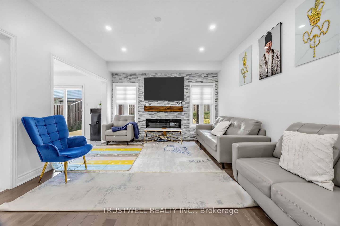 3 Waldron Court, Ajax, ON L1T 4X2