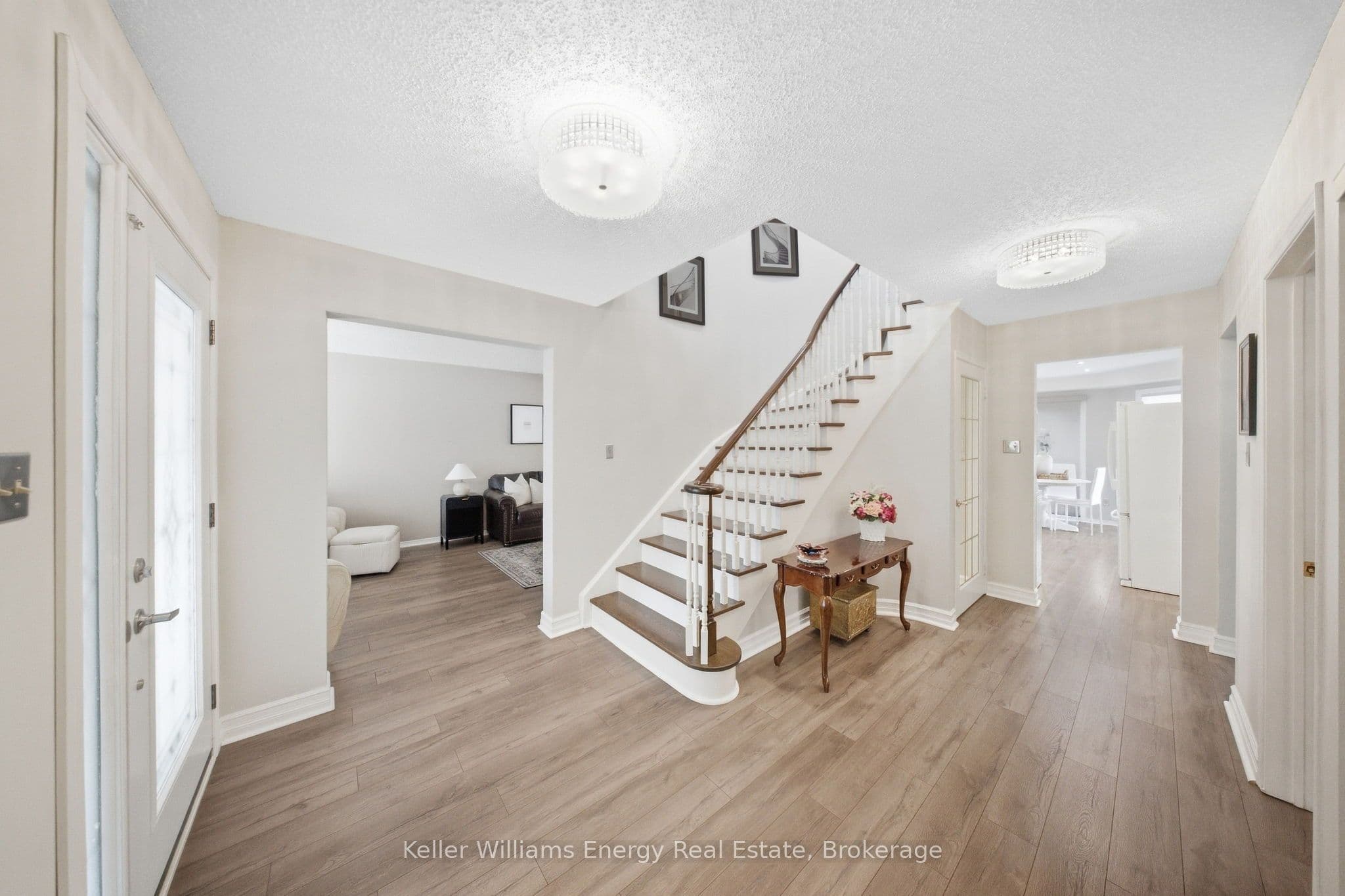 1083 Ridge Valley Drive, Oshawa, ON L1K 2E2
