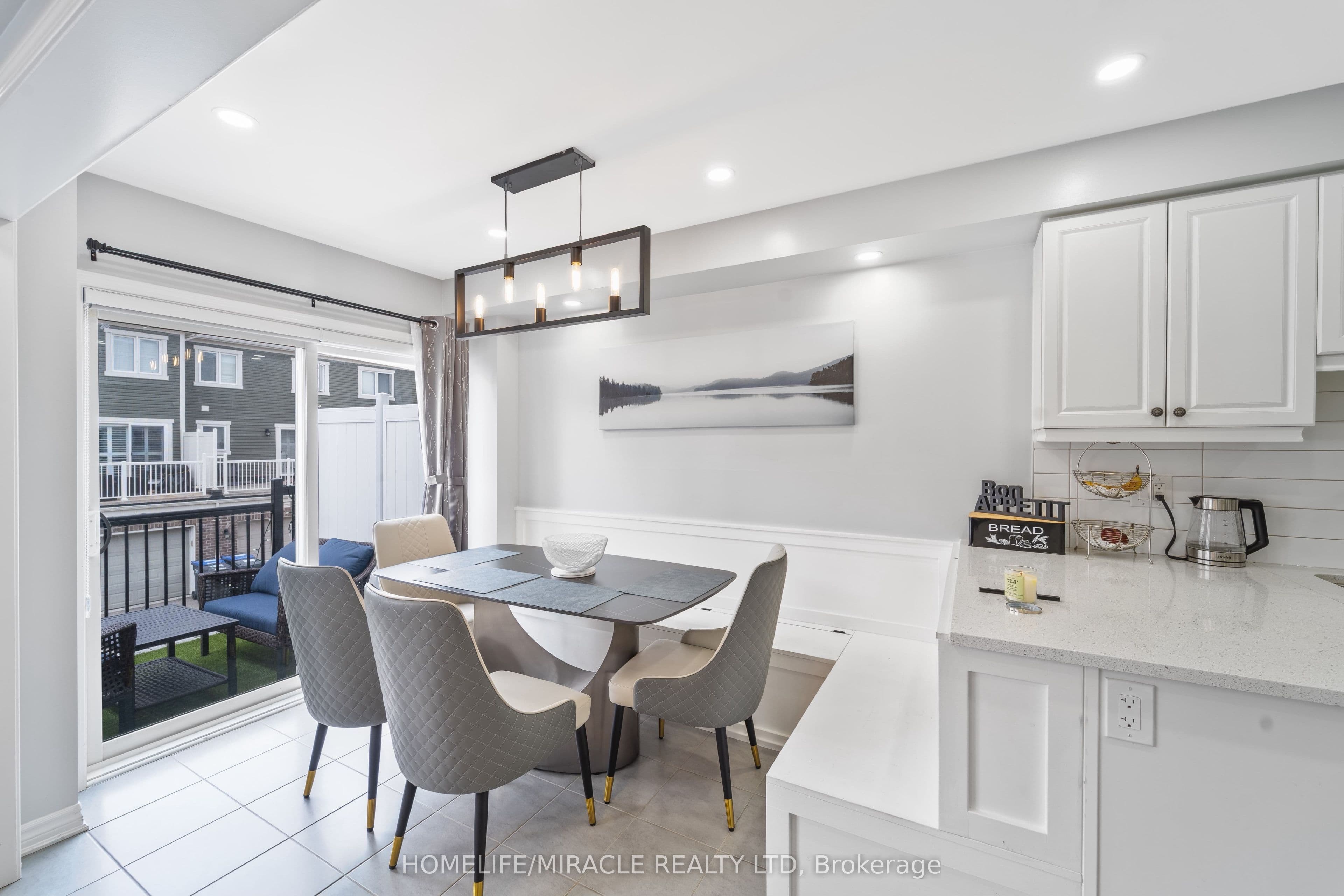 24 Metro Crescent, Brampton, ON L7A 0A8