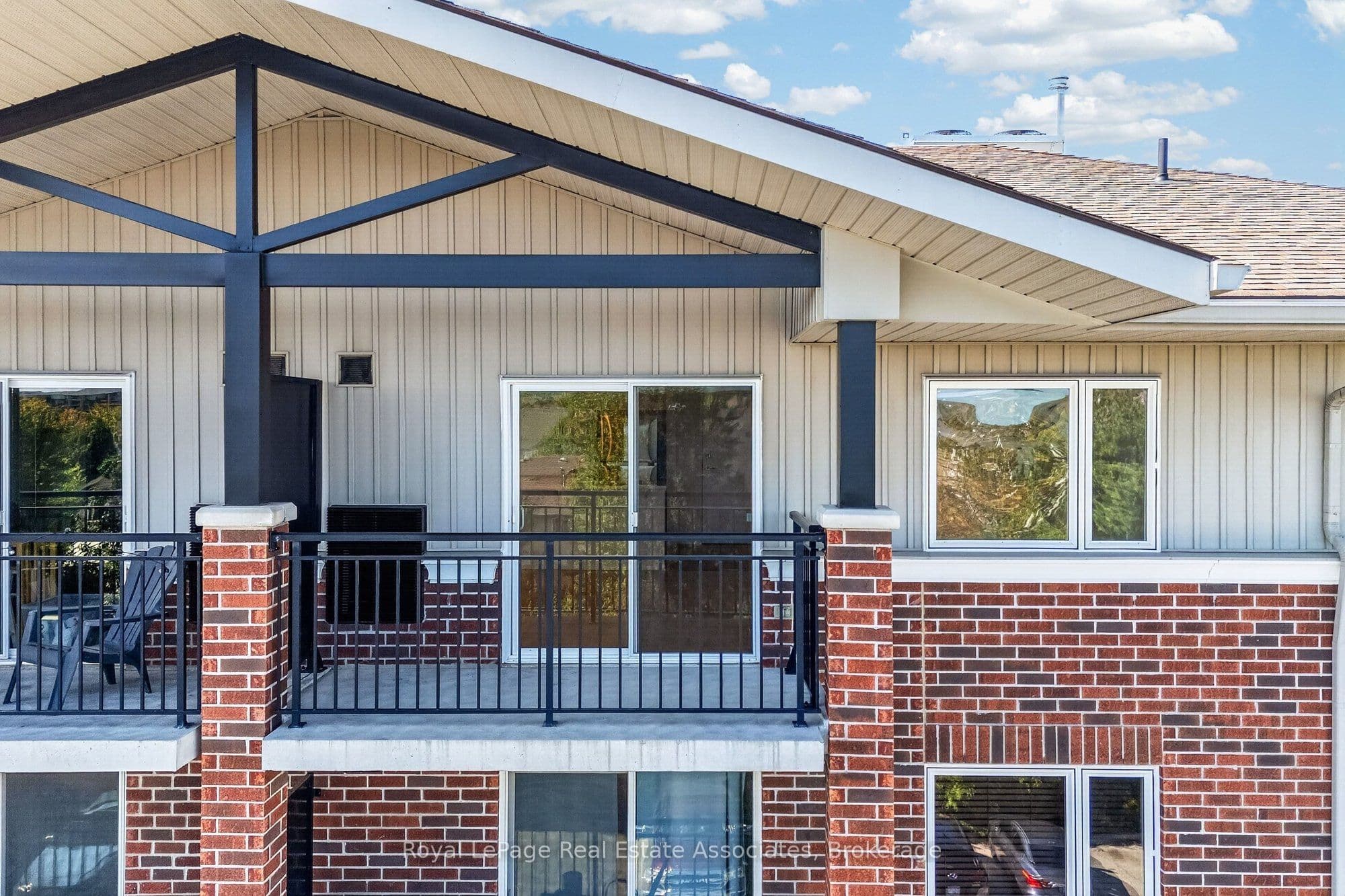 41 Goodwin Drive 401, Guelph, ON N1L 0E7