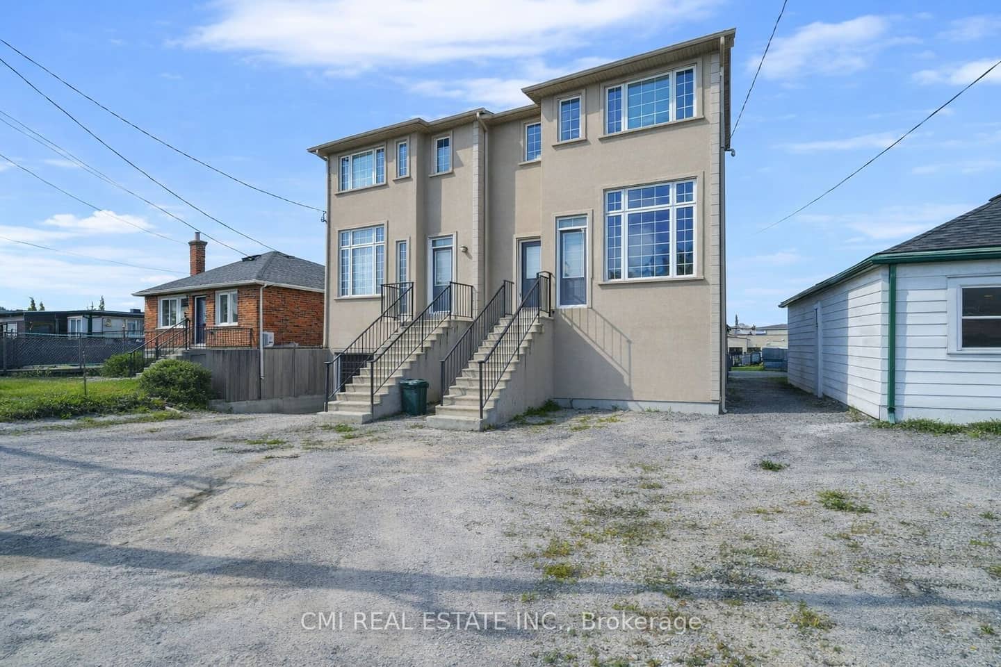 22 Jeavons Avenue, Toronto, ON M1K 1S8