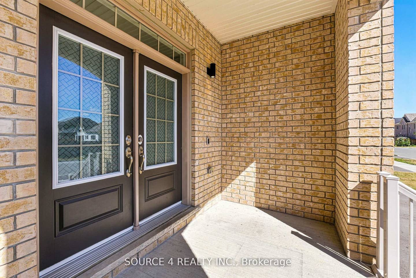 376 Danny Wheeler Boulevard, Georgina, ON L4P 0K2