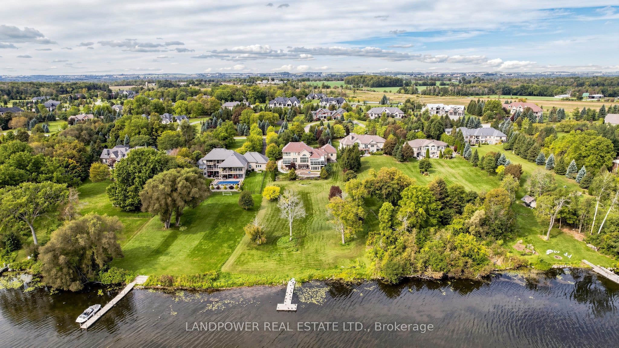 104 Cawkers Cove Road, Scugog, ON L9L 1R6