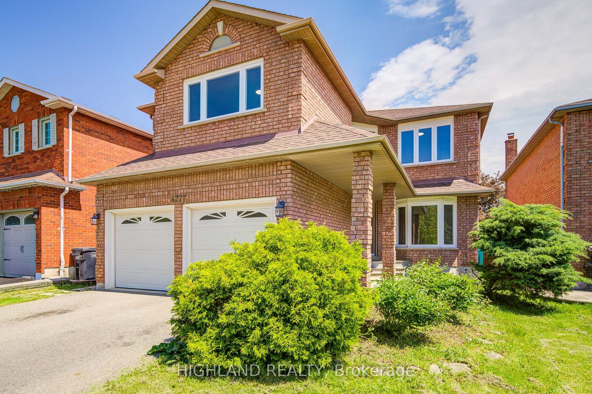 4777 Crystal Rose Drive, Mississauga, ON L5V 1G9