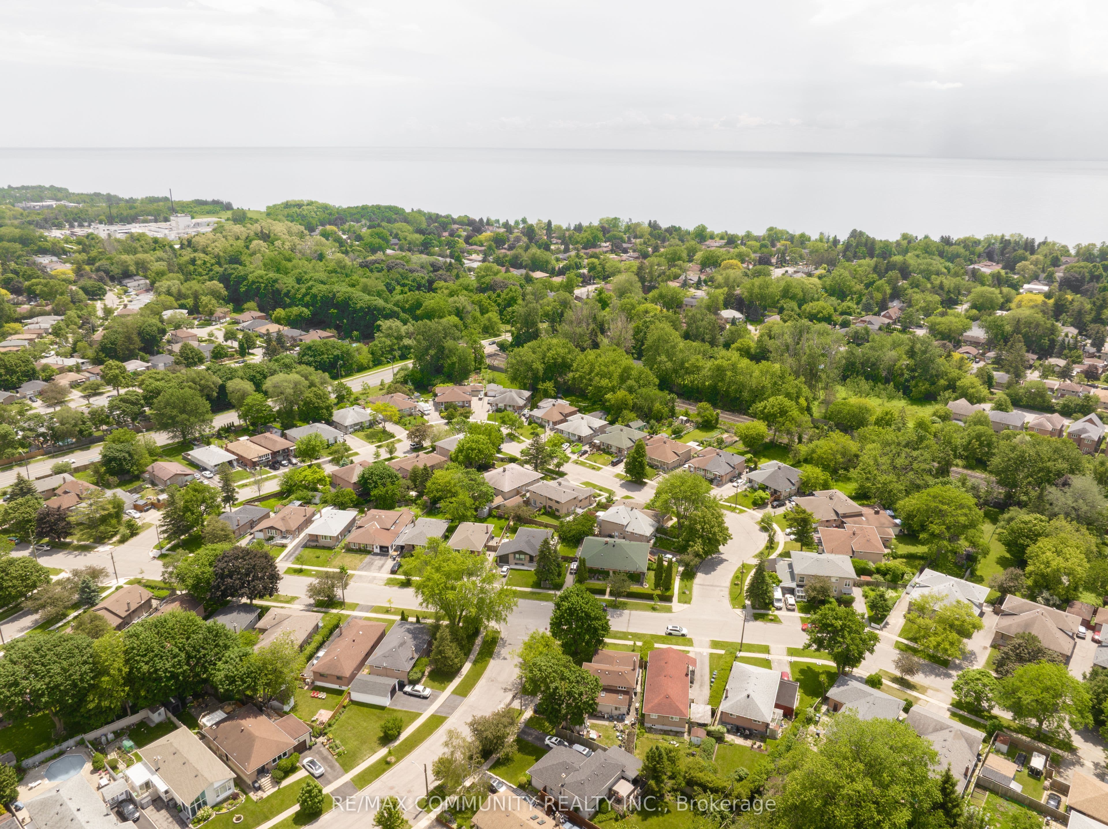 75A Kitchener Road, Toronto, ON M1E 2X6