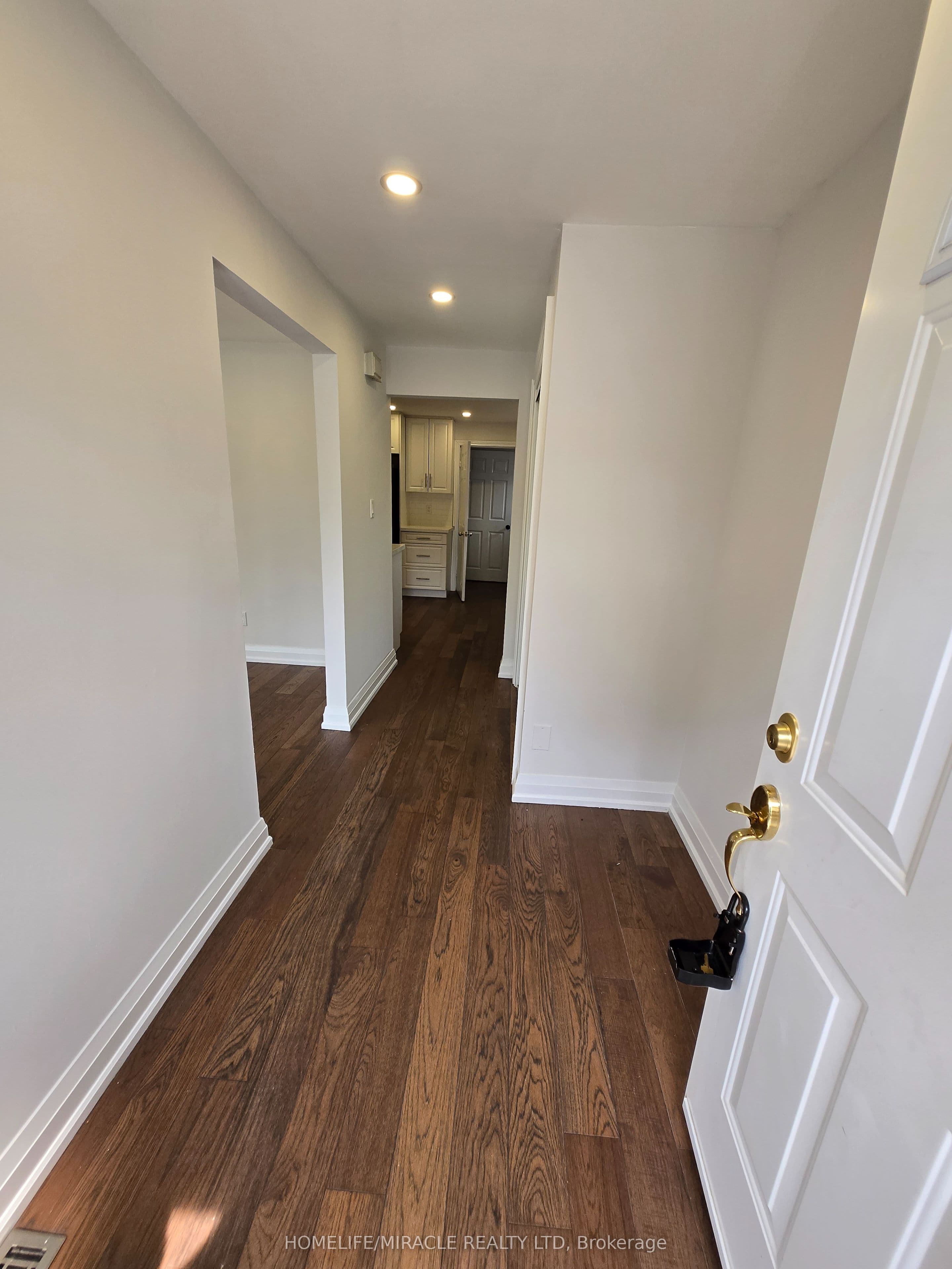 44 Staley Terrace, Toronto, ON M1W 2E7