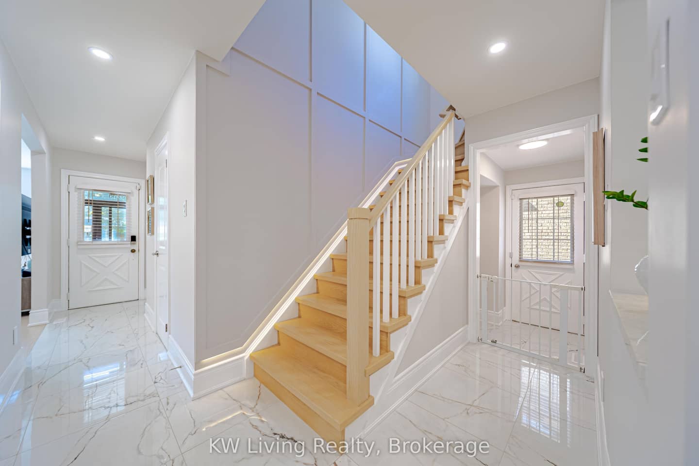 2969 Dancer Court, Mississauga, ON L5L 1Y5
