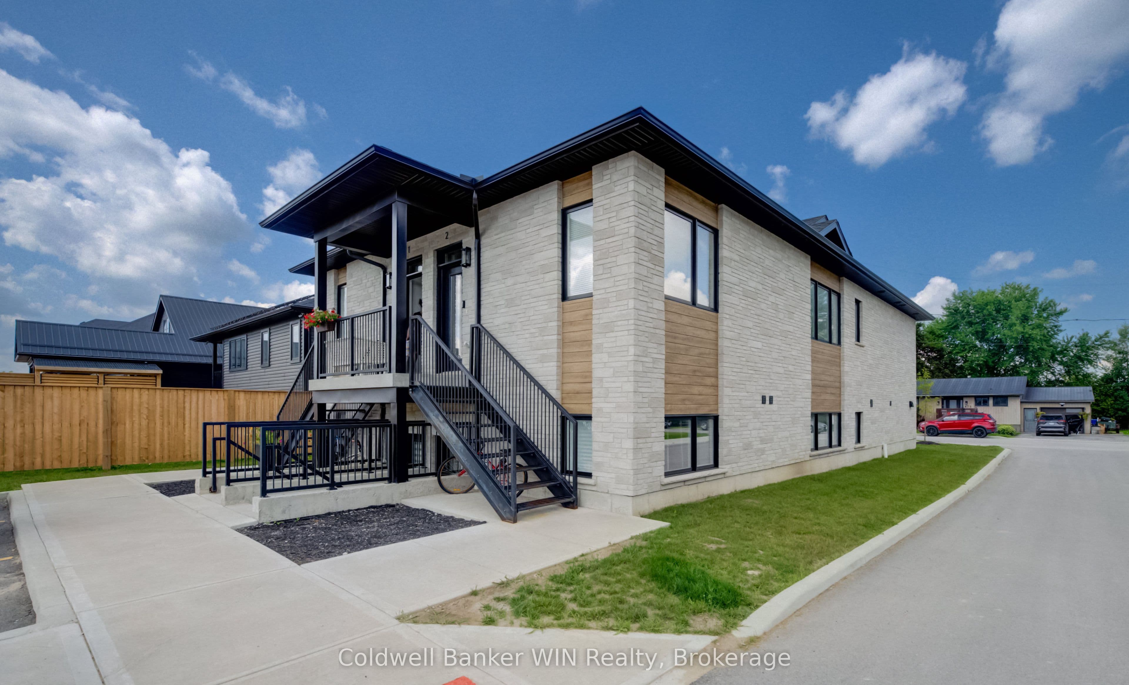 440 Wellington Street E 3, Wellington North, ON N0G 2L2