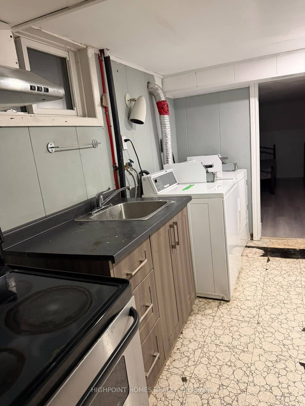 118 Kitchener Road, Toronto, ON M1E 2X9