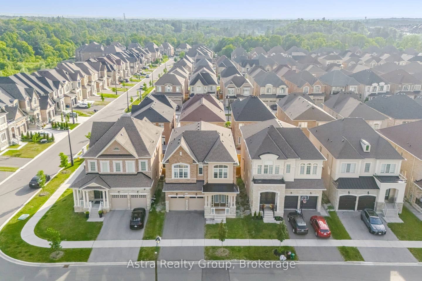 152 Stormont Trail, Vaughan, ON L4H 4P5