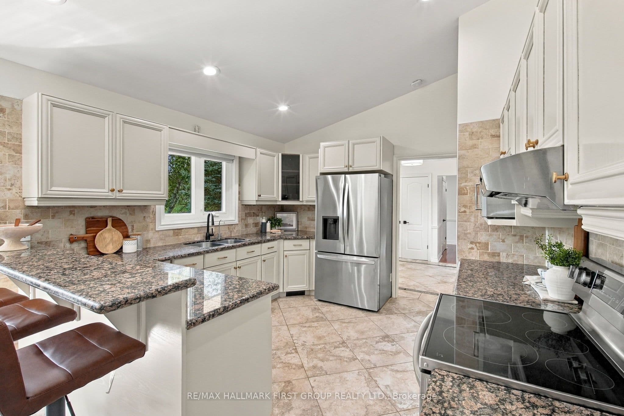 4275 Tooley Road, Clarington, ON L1E 1Z4