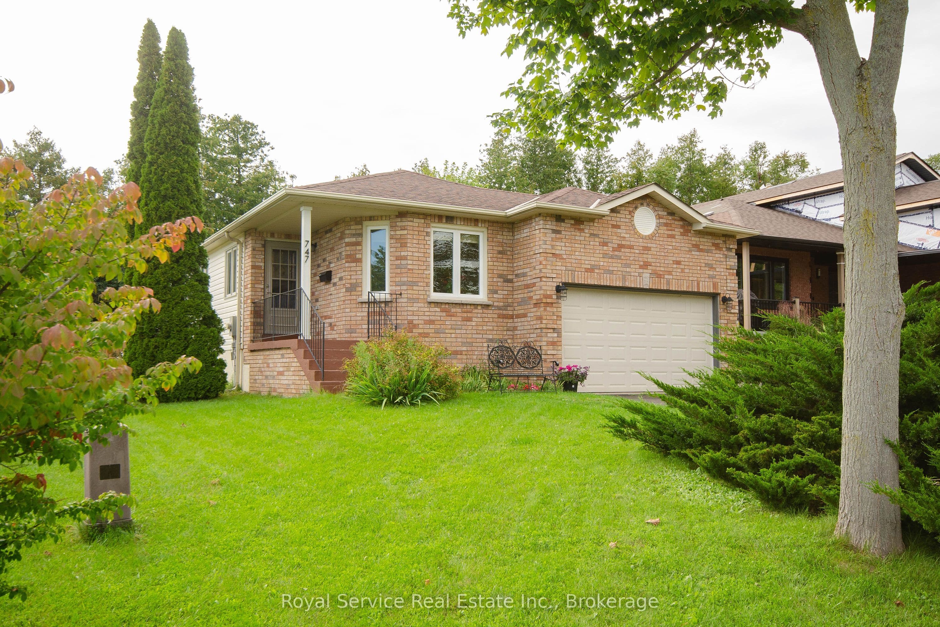747 Greer Crescent, Cobourg, ON K9A 5N7