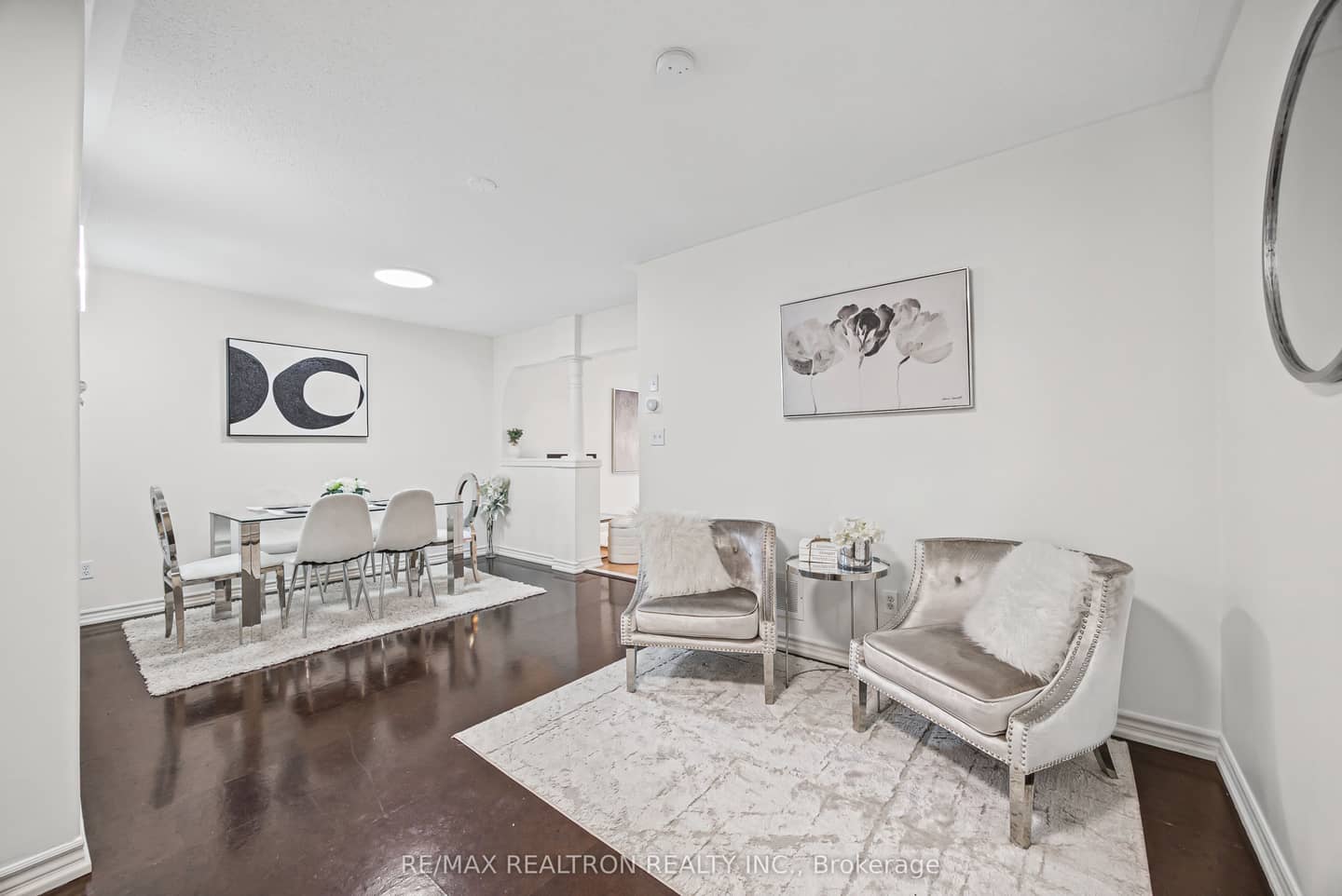27 Martell Gate, Aurora, ON L4G 0B9