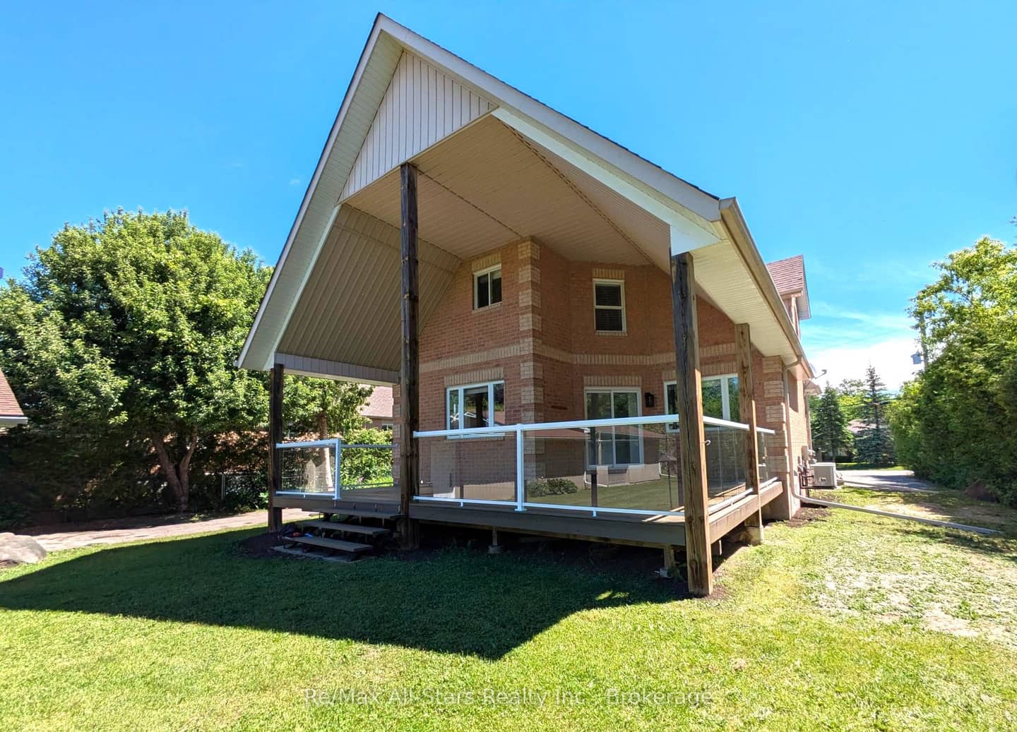 48 Brule Lakeway, Georgina, ON L0E 1L0
