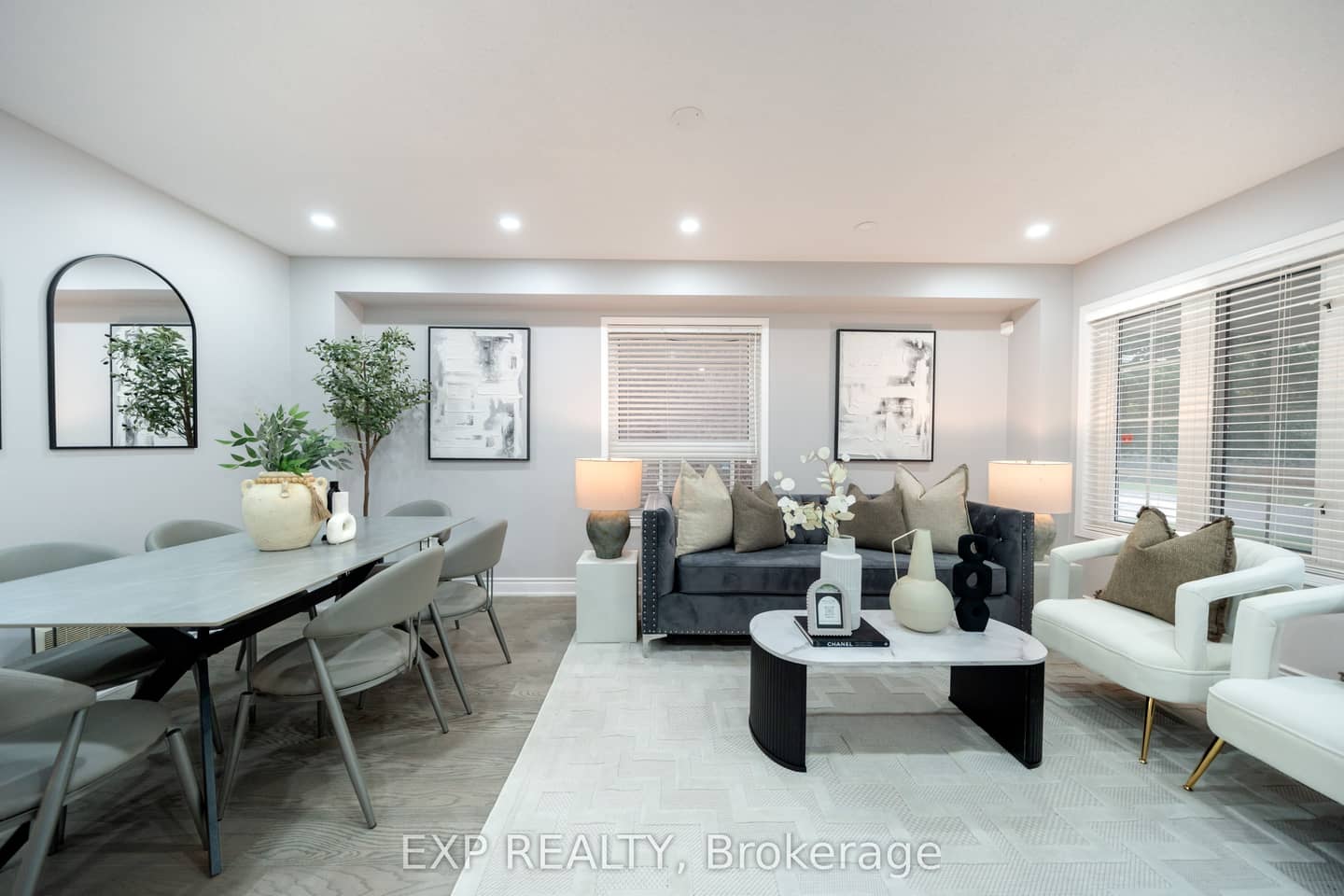 2276 Fairmount Drive, Oakville, ON L6M 5J6