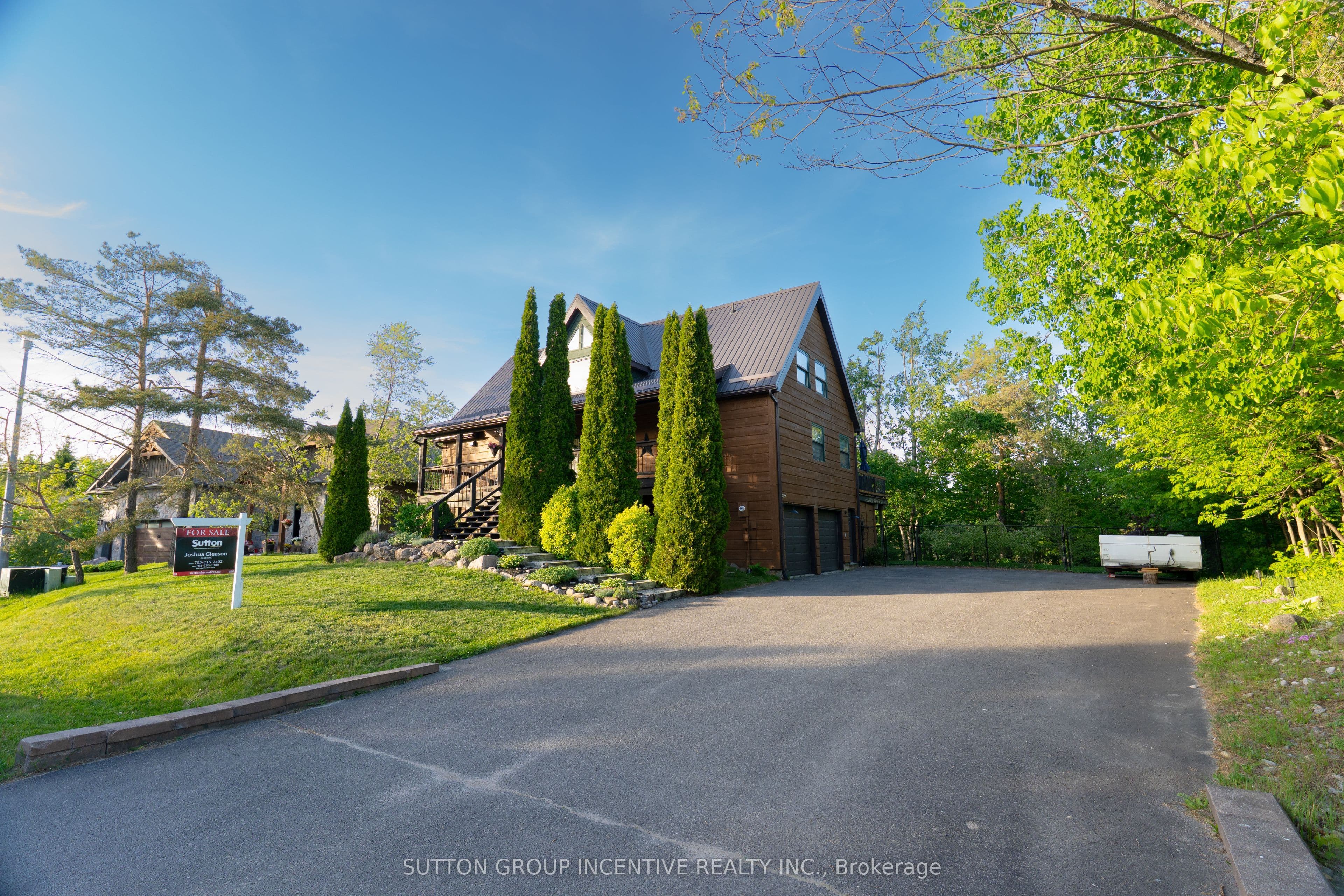 17 Bridle Path, Oro-Medonte, ON L0L 2L0