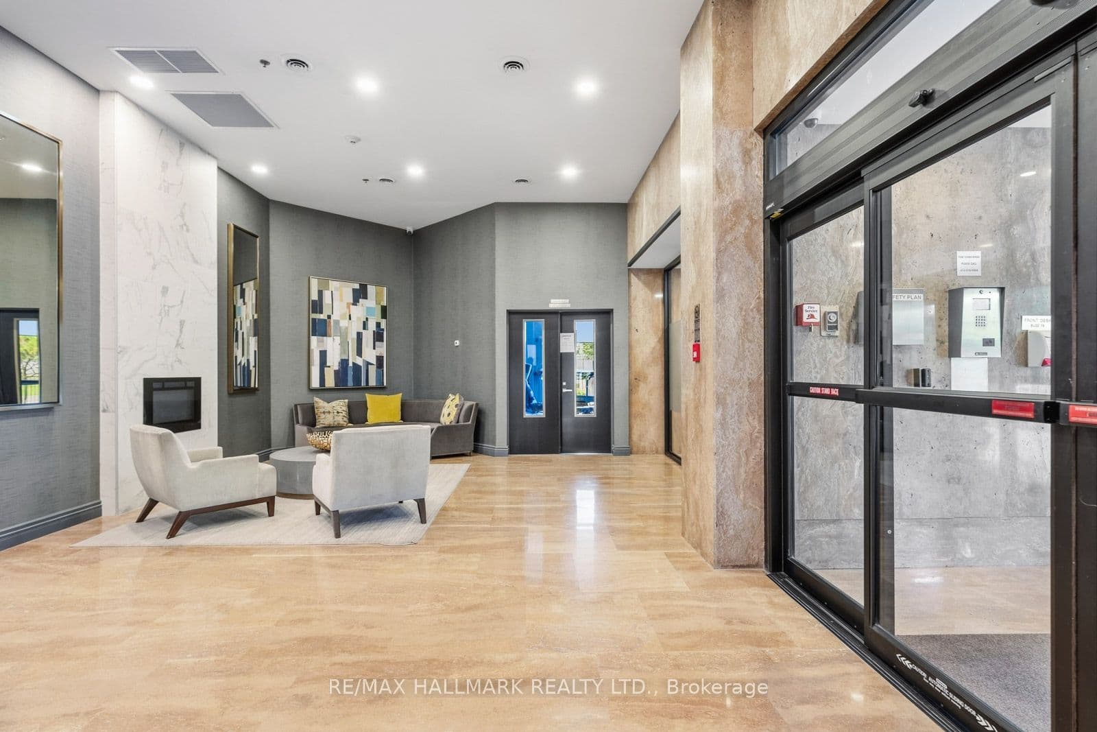 240 Heath Street W 1401, Toronto, ON M5P 3L5