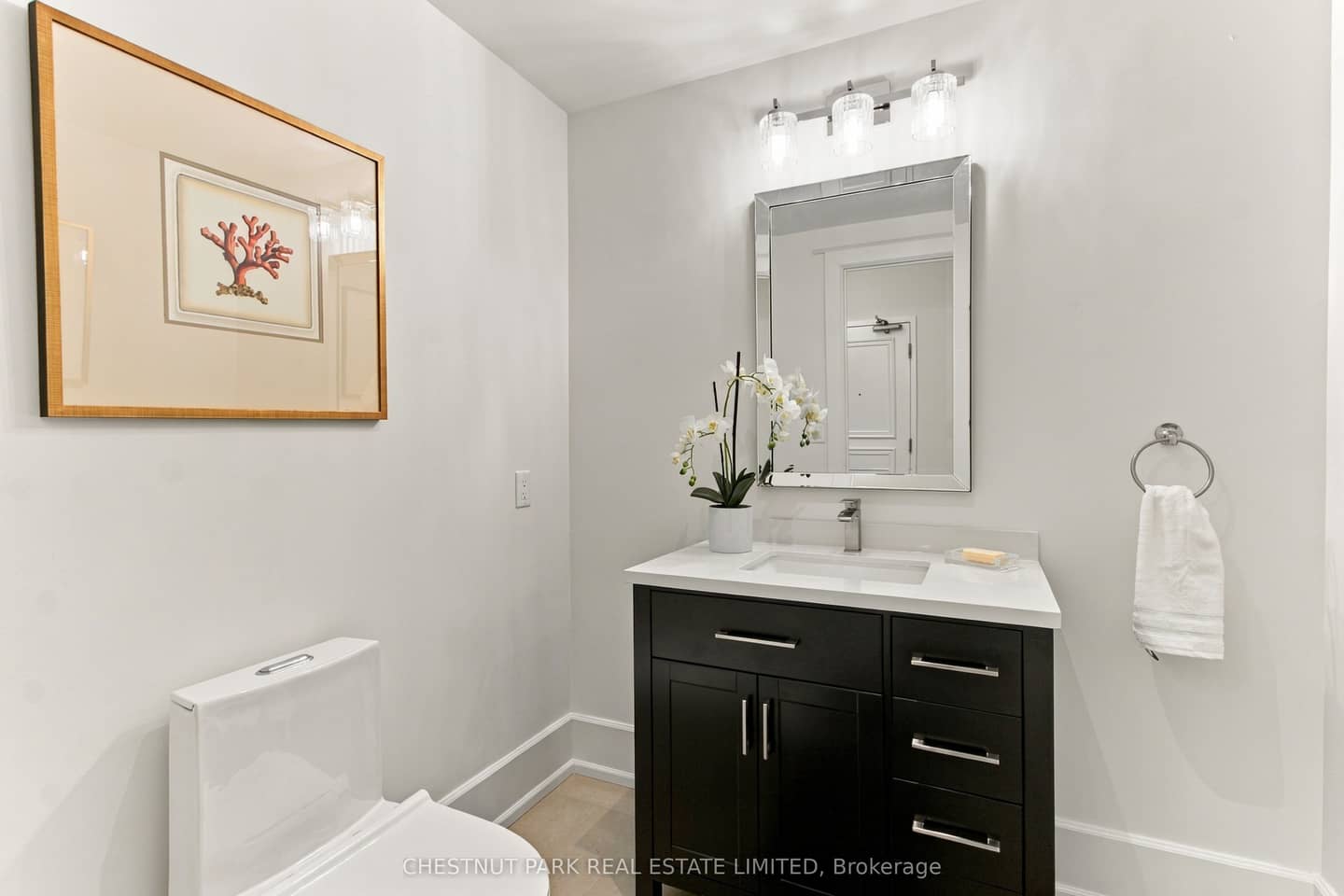 660 Sheppard Avenue E 203B, Toronto, ON M2K 3E5