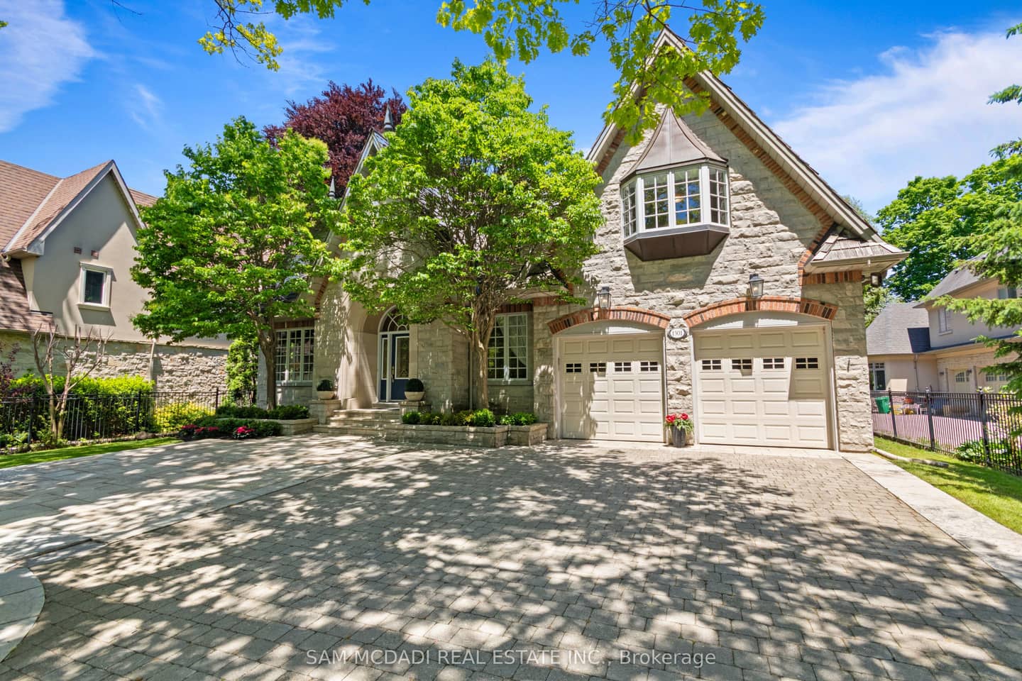 1301 Mississauga Road, Mississauga, ON L5H 2J1