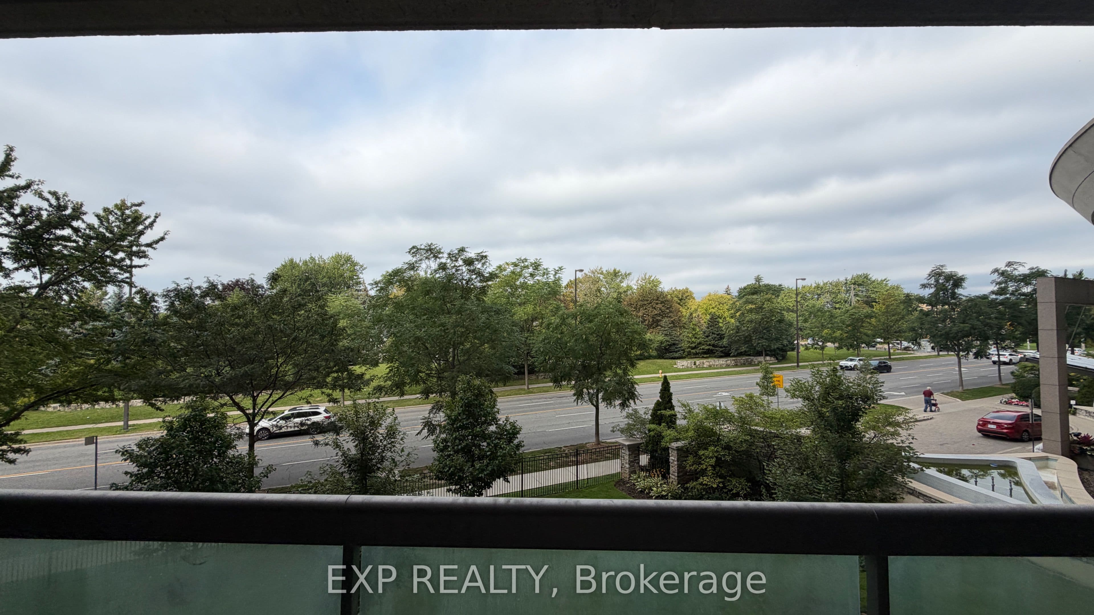 503 Beecroft Road 218, Toronto, ON M2N 0A2