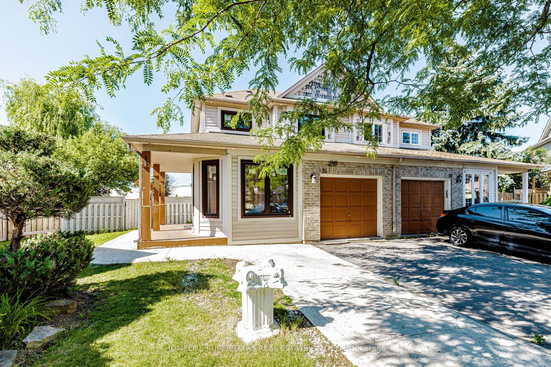 26 Amazon Court, Brampton, ON L6R 1C7