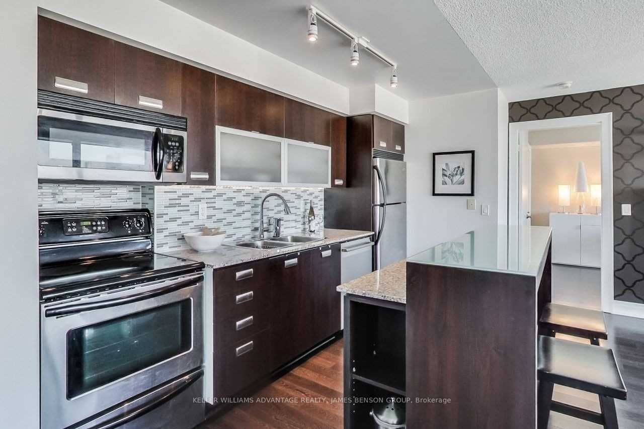 80 Western Battery Road 1107, Toronto, ON M6K 3S1
