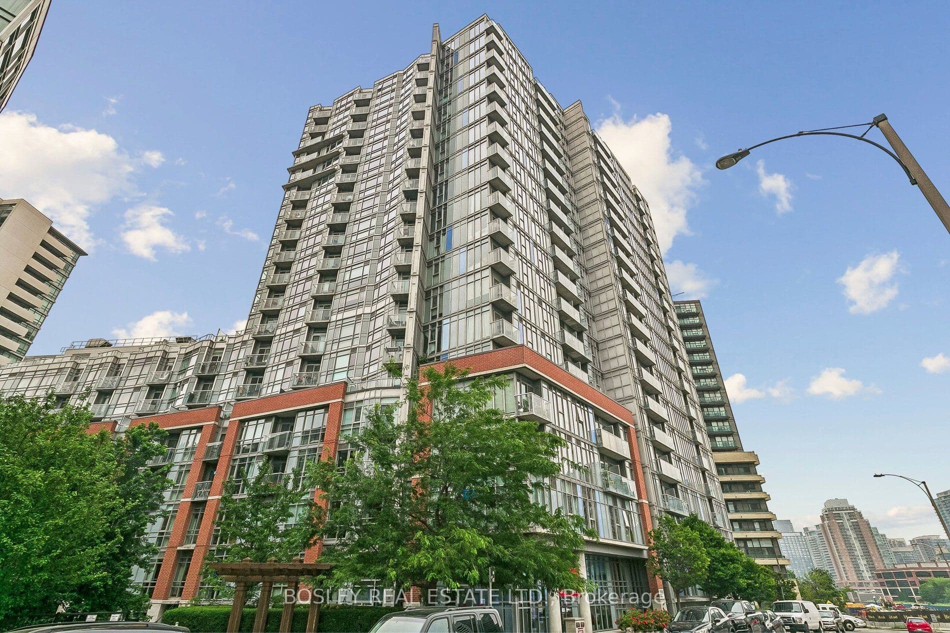 150 Sudbury Street 506, Toronto, ON M6J 3S8