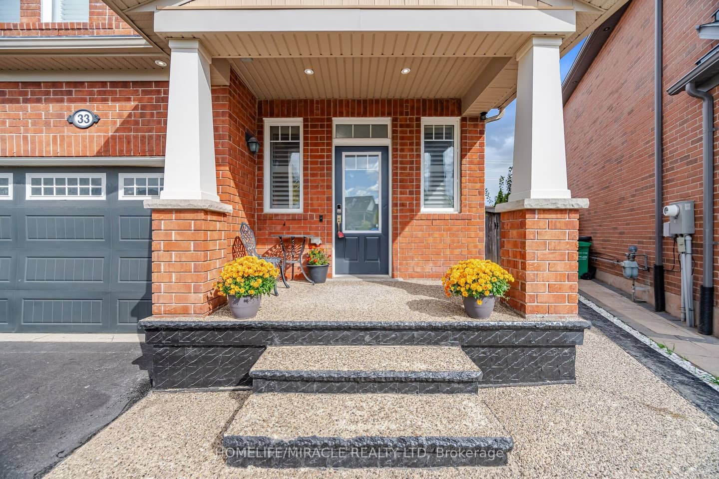 33 Klemscott Road, Brampton, ON L7A 0P5