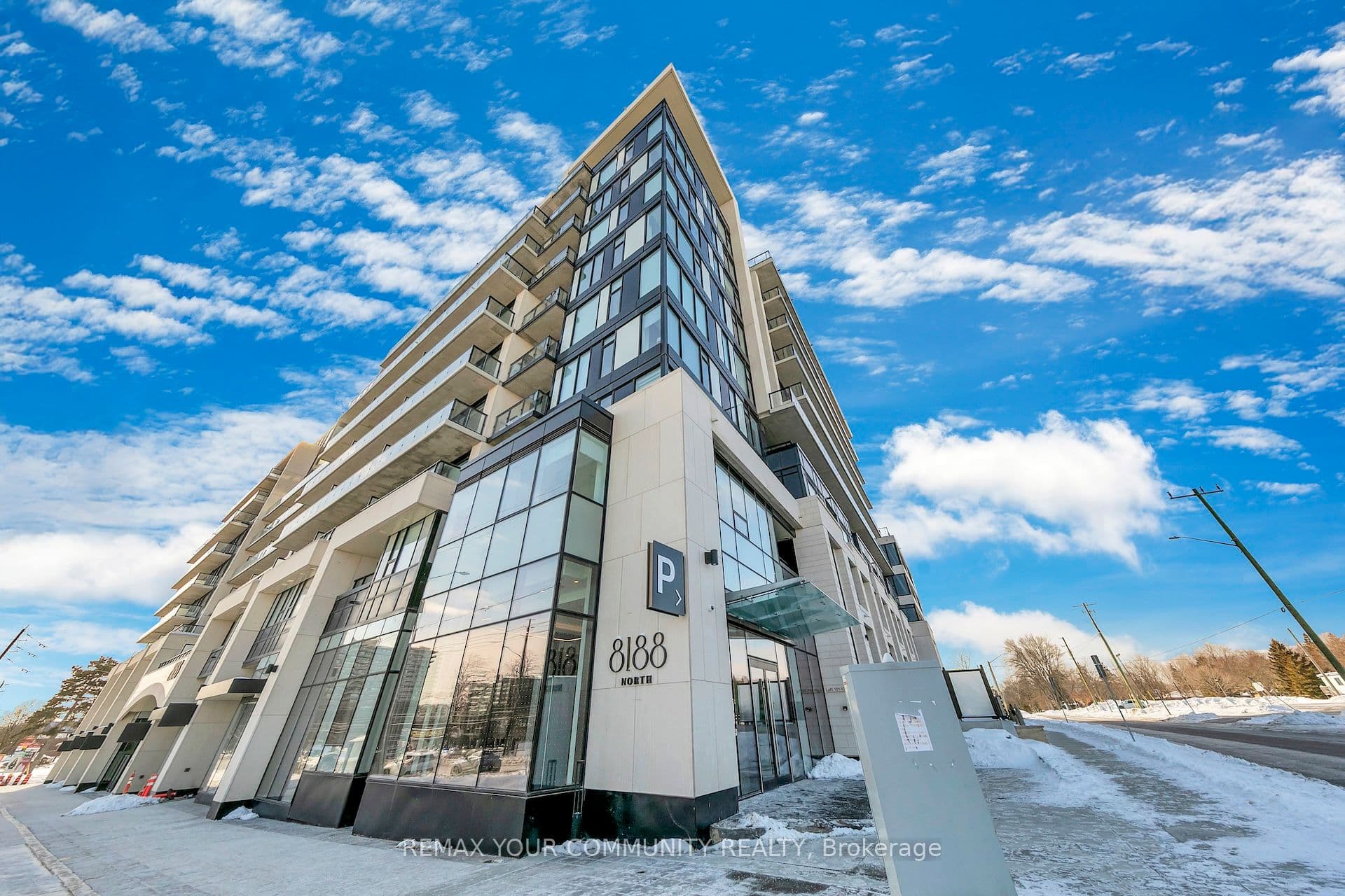 8188 NW Yonge Street 1002, Vaughan, ON L4J 0M2