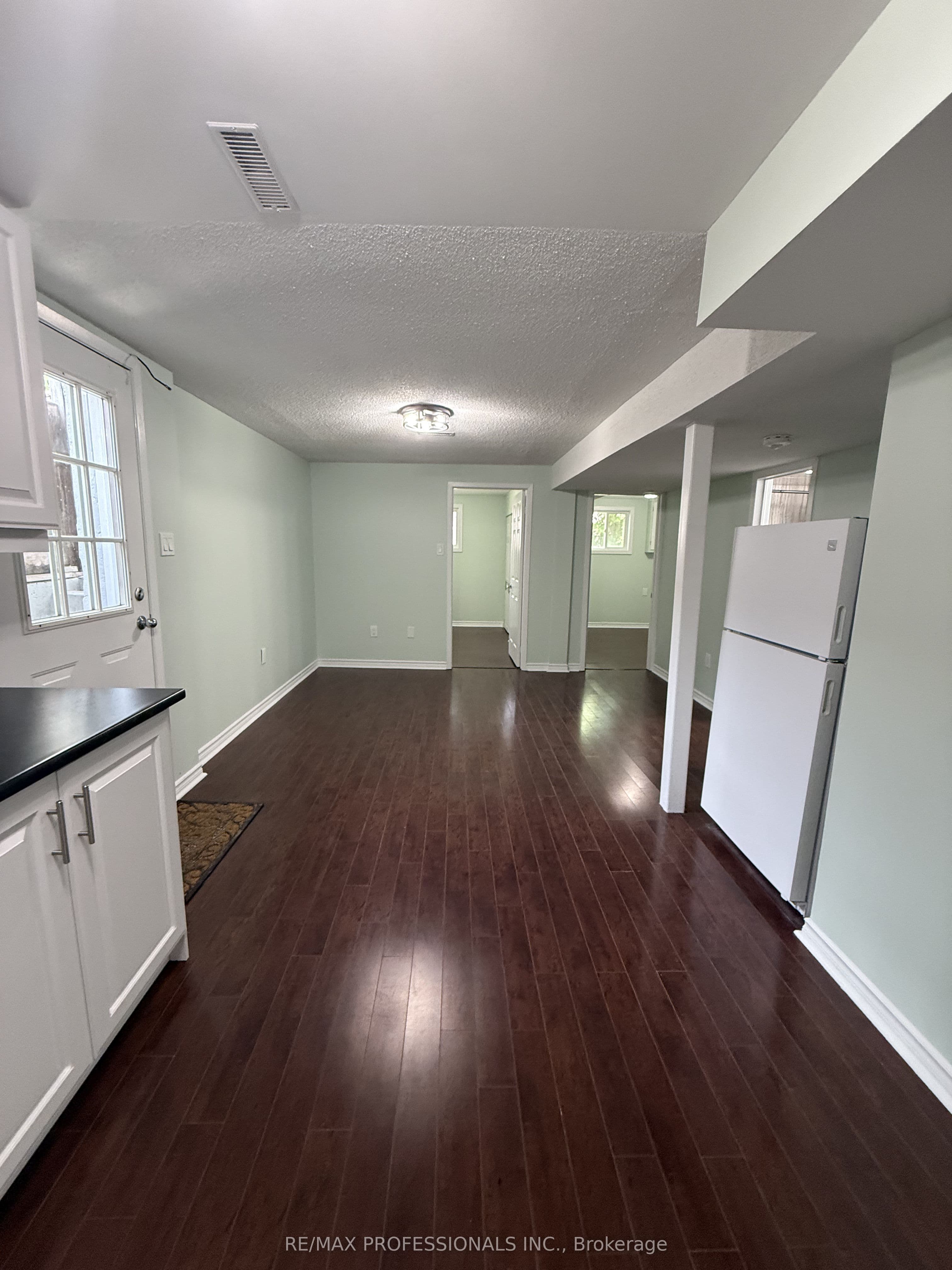 23 Dunwich Place Basement, Brampton, ON L6T 1K3