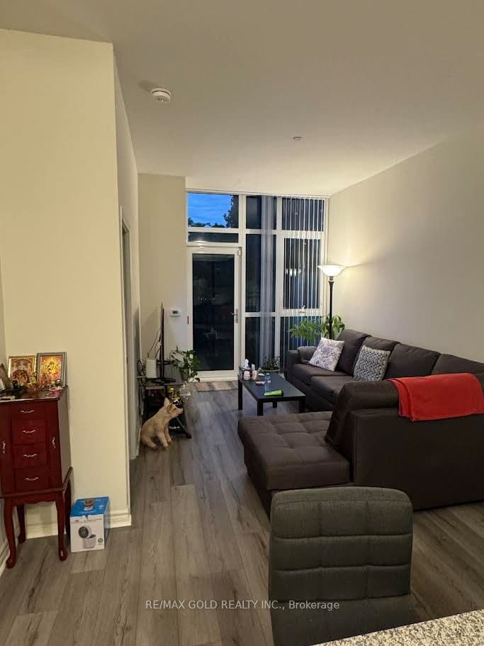 349 Rathburn W 102, Mississauga, ON L5B 0G9