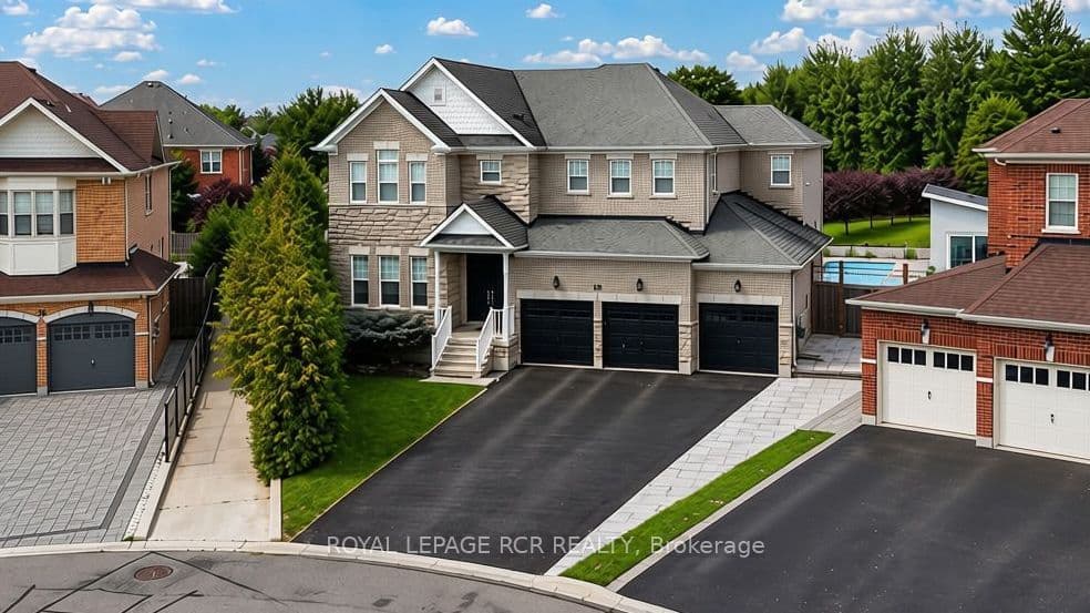 28 Billy Court, Caledon, ON L7C 3X3