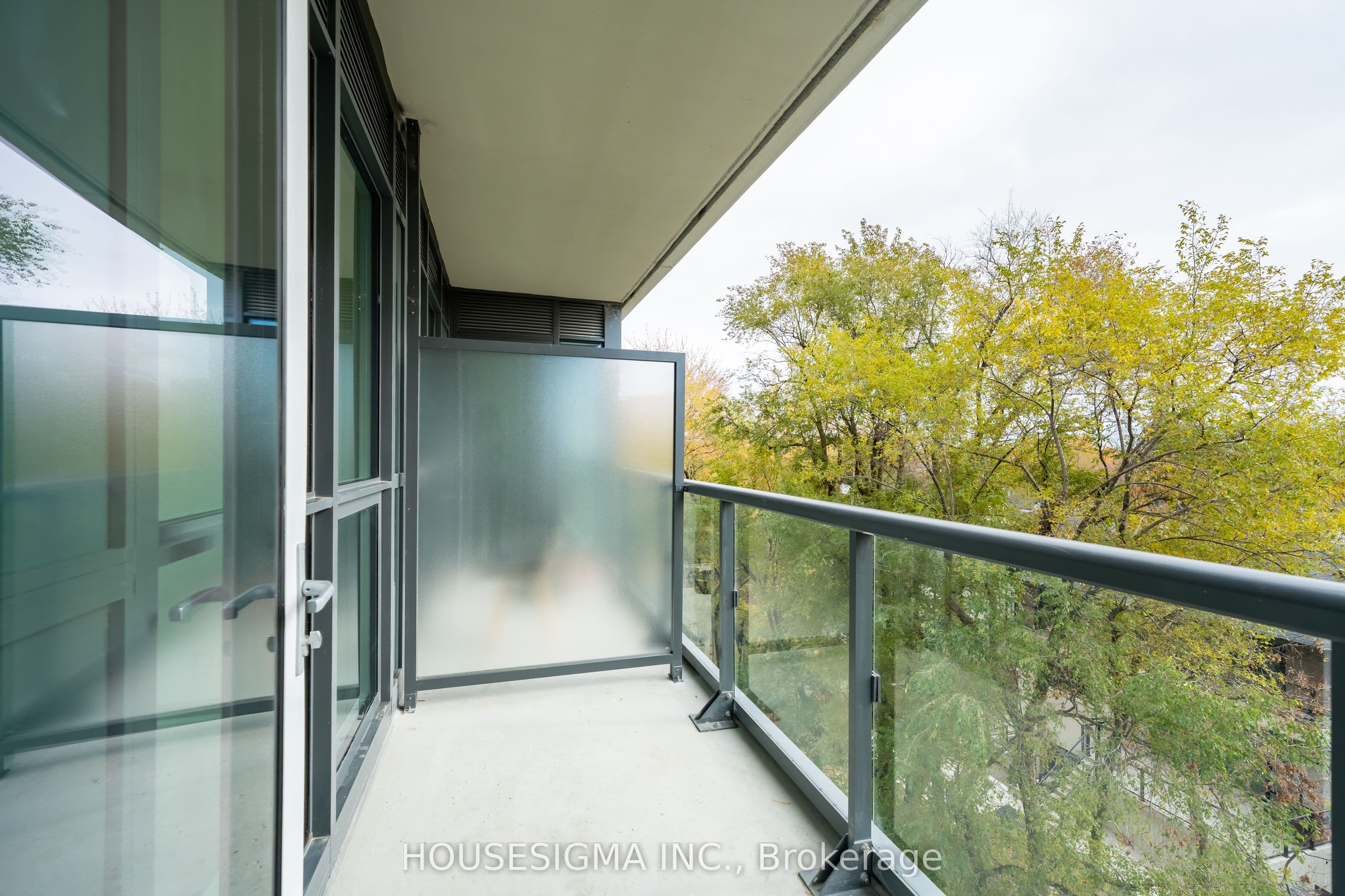 181 Sheppard Avenue E 414, Toronto, ON M2N 0L9