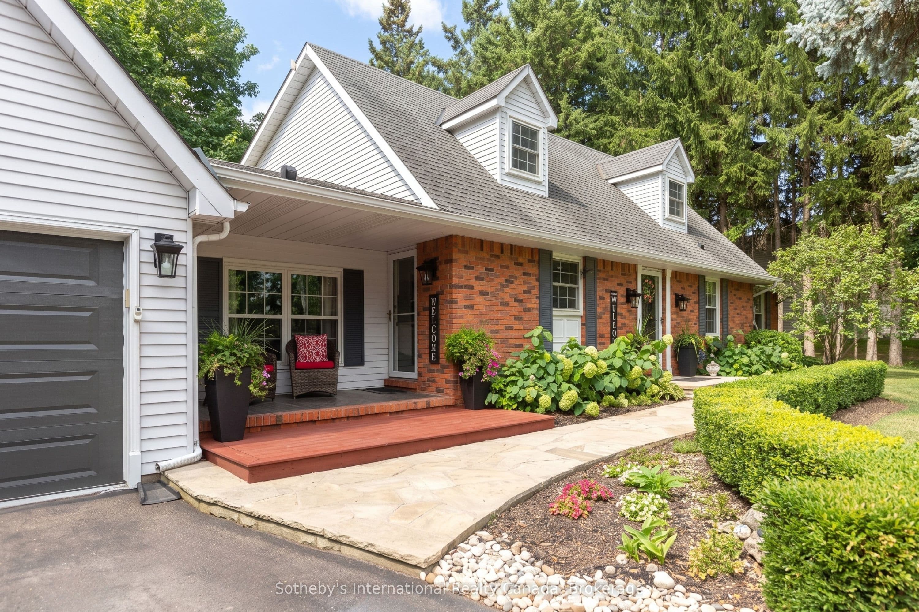 11360 Fifth Line, Halton Hills, ON L7G 4S6