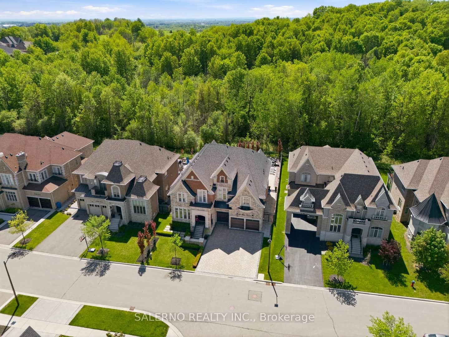 72 Wilkie Avenue, King, ON L7B 0P1
