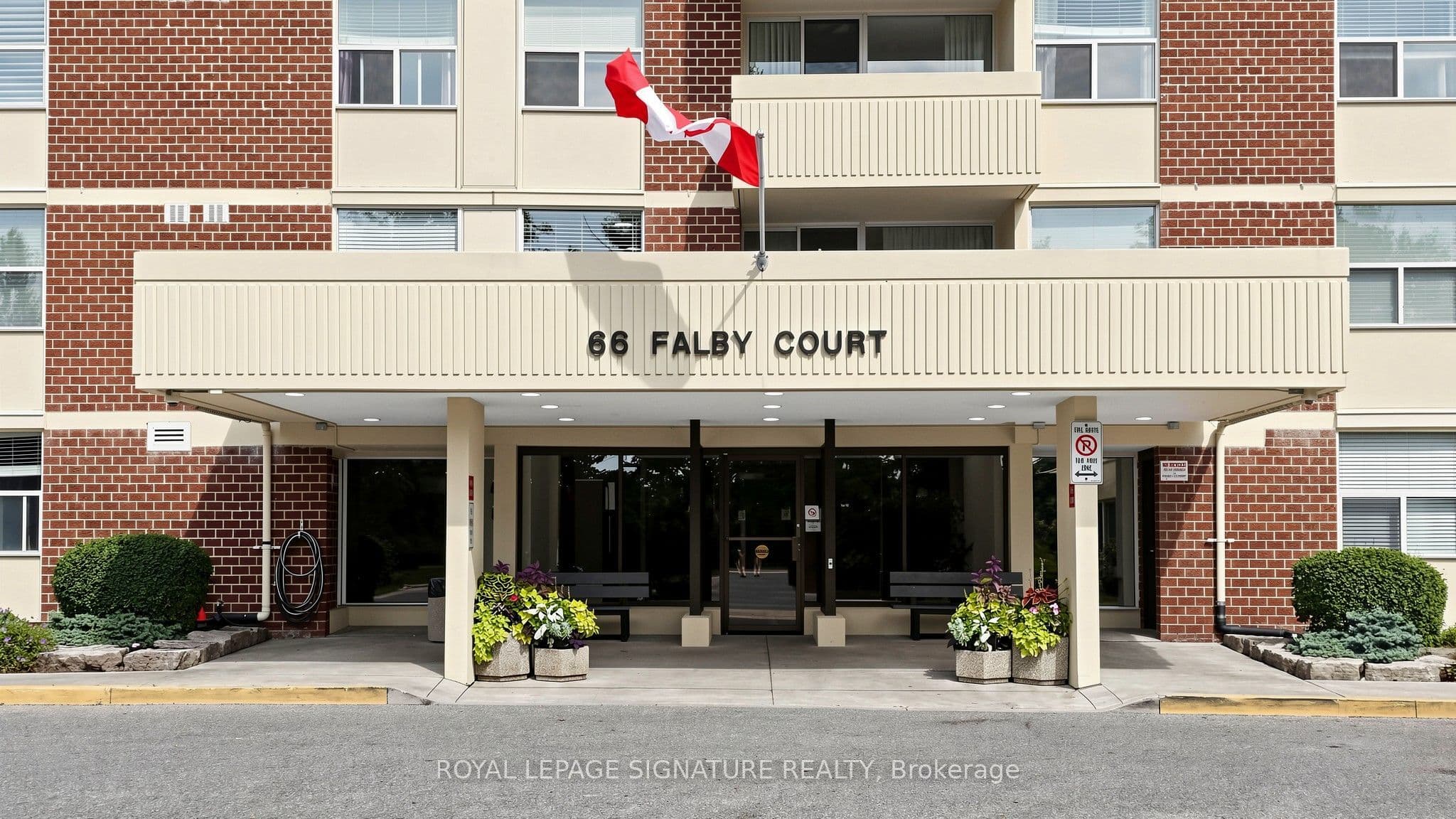 66 Falby Court 304, Ajax, ON L1S 3L2