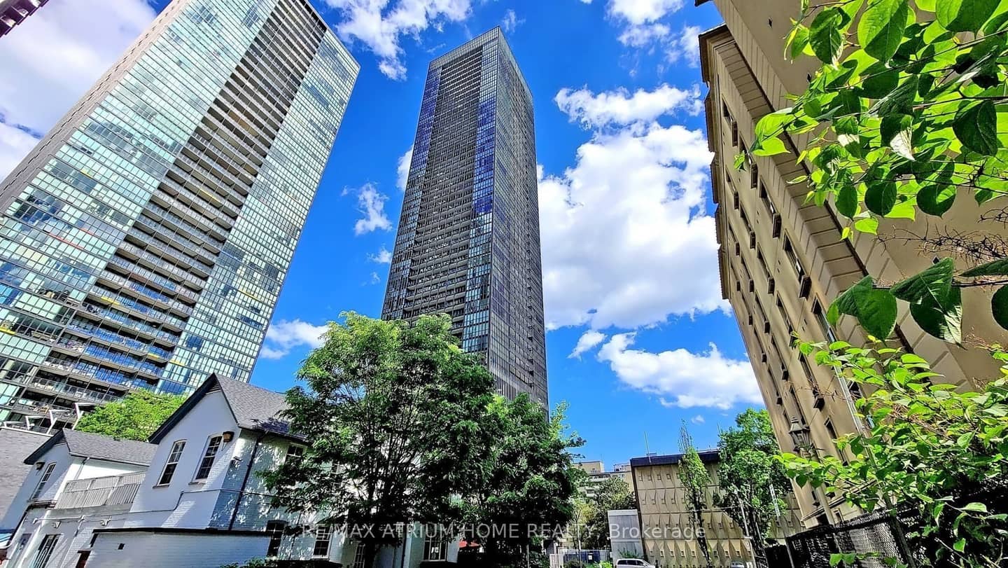 101 Charles Street E 4510, Toronto, ON M4Y 1V2