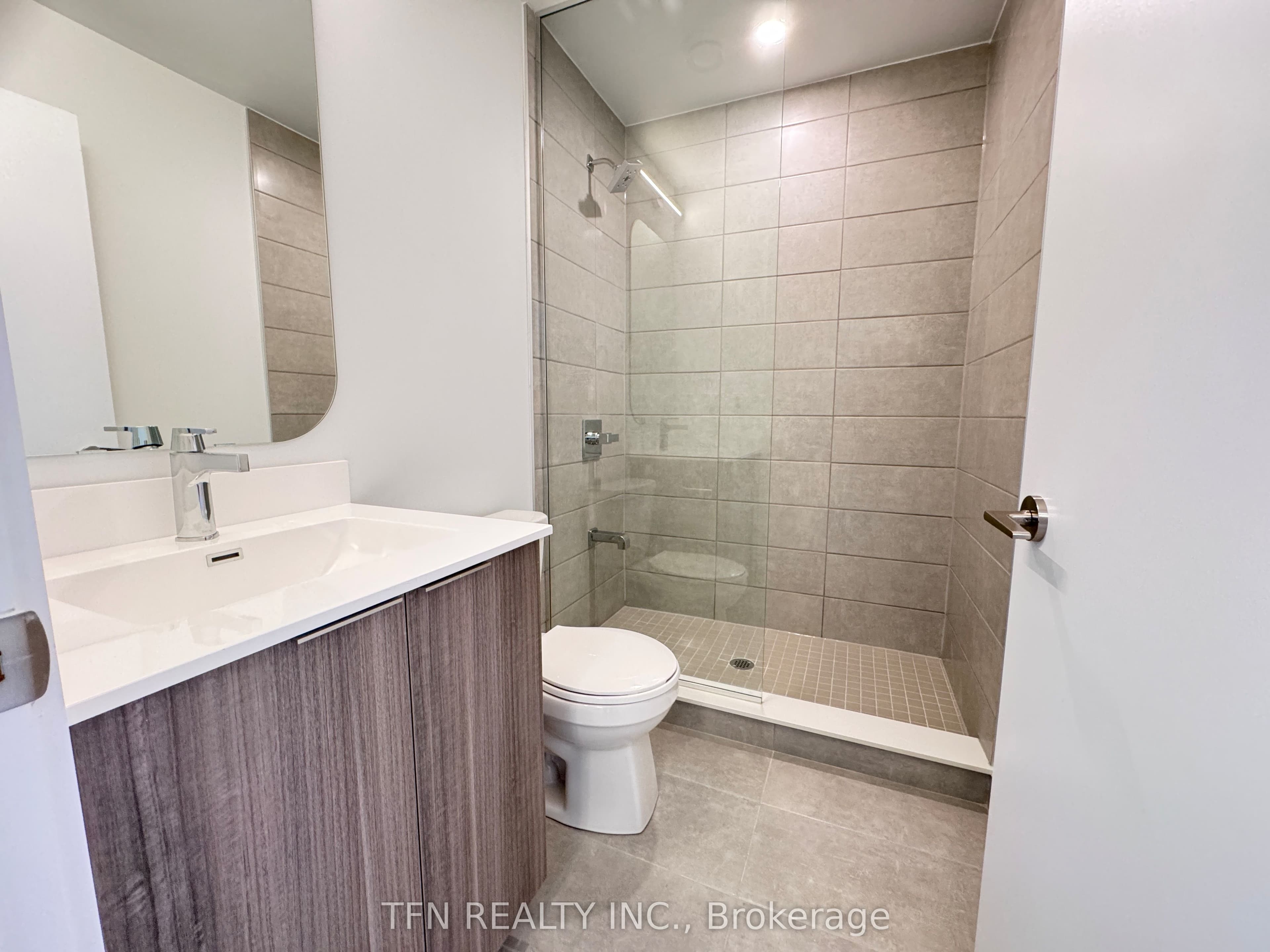 15 Richardson Street 1504, Toronto, ON M5A 0Y5