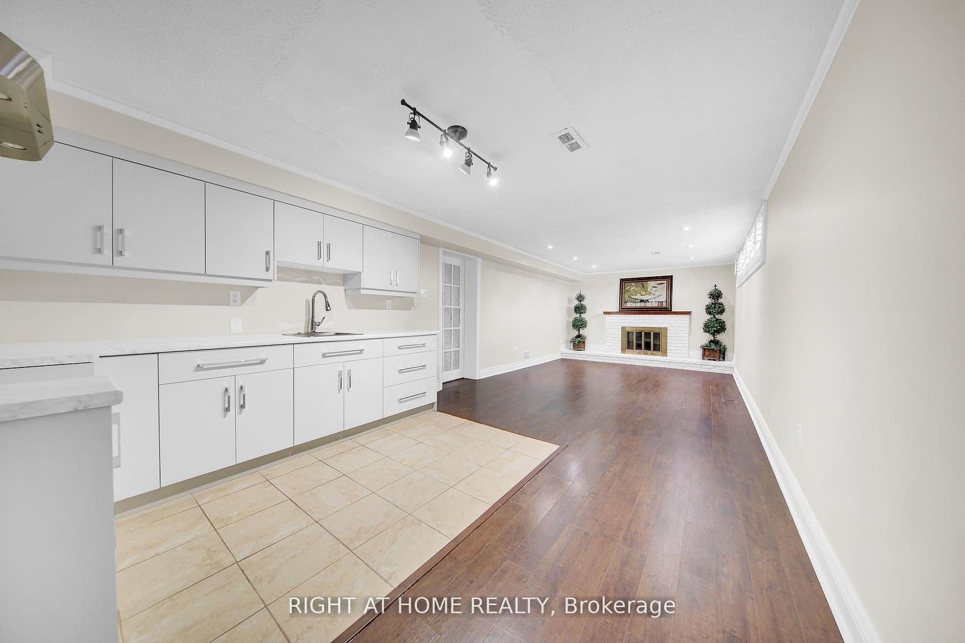 19 Wall Avenue Basement, Toronto, ON M9N 2N6