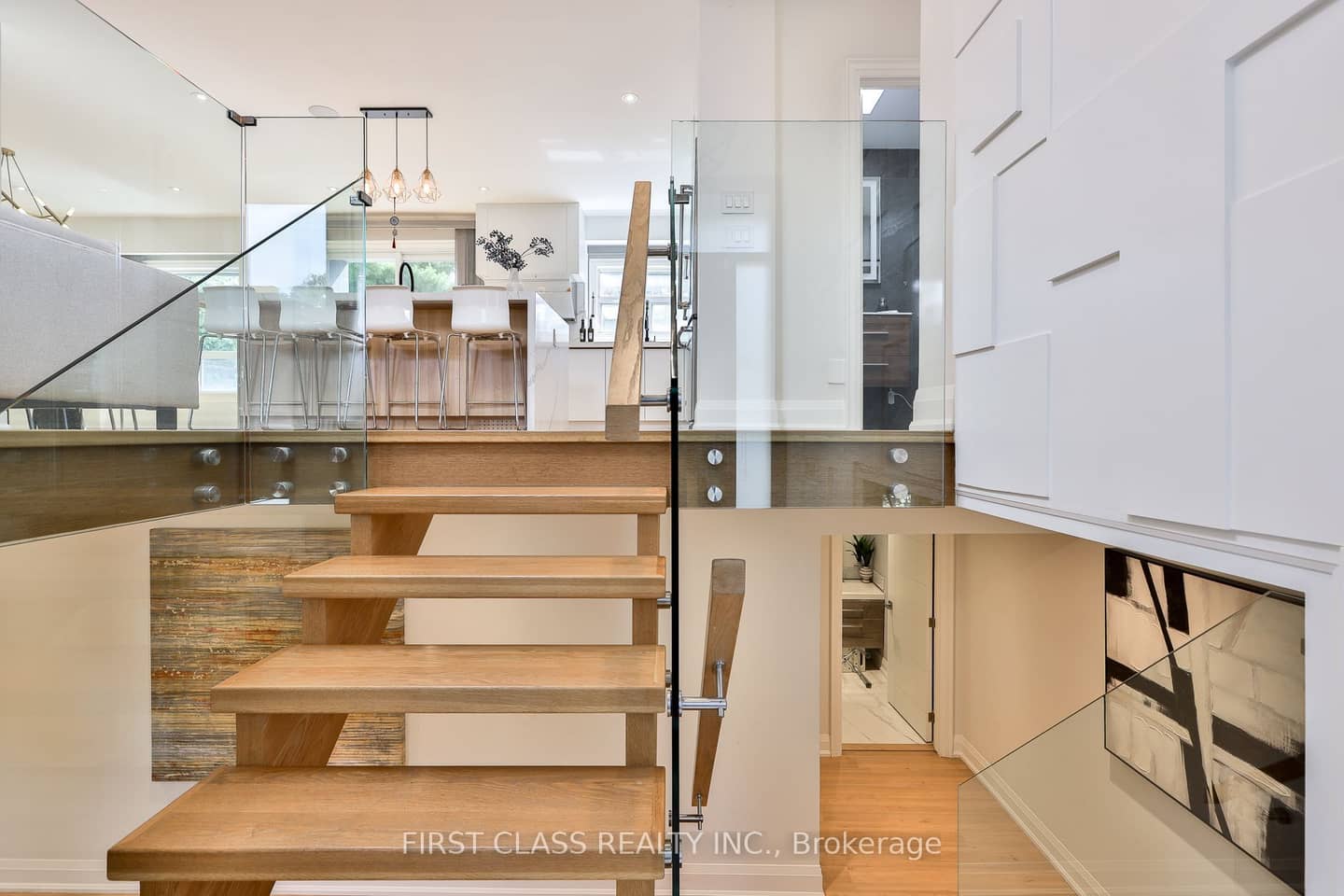 27 Delair Crescent, Markham, ON L3T 2M3