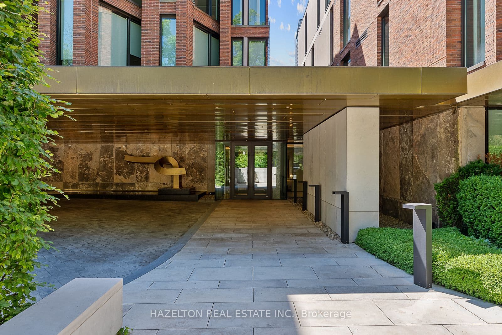 7 Dale Avenue 304, Toronto, ON M4W 1K2