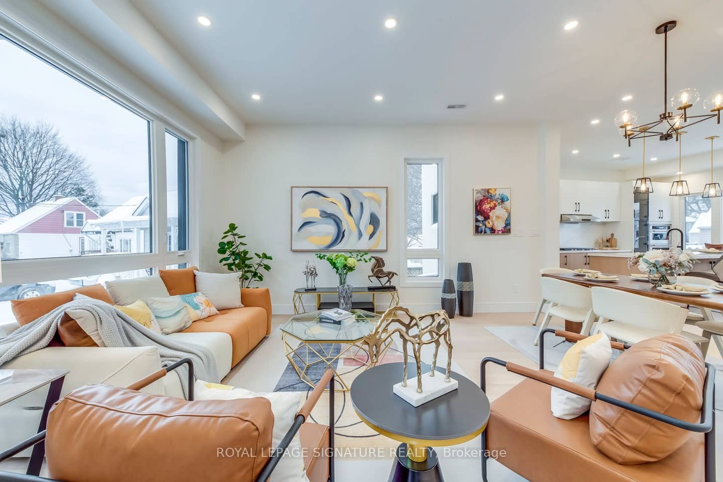 24 Merritt Road, Toronto, ON M4B 3K5