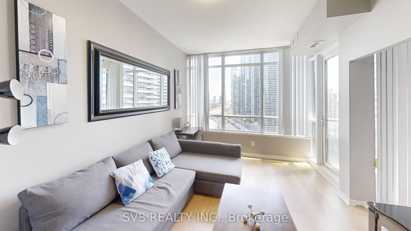 55 Bremner Boulevard 1705, Toronto, ON M5J 0A6