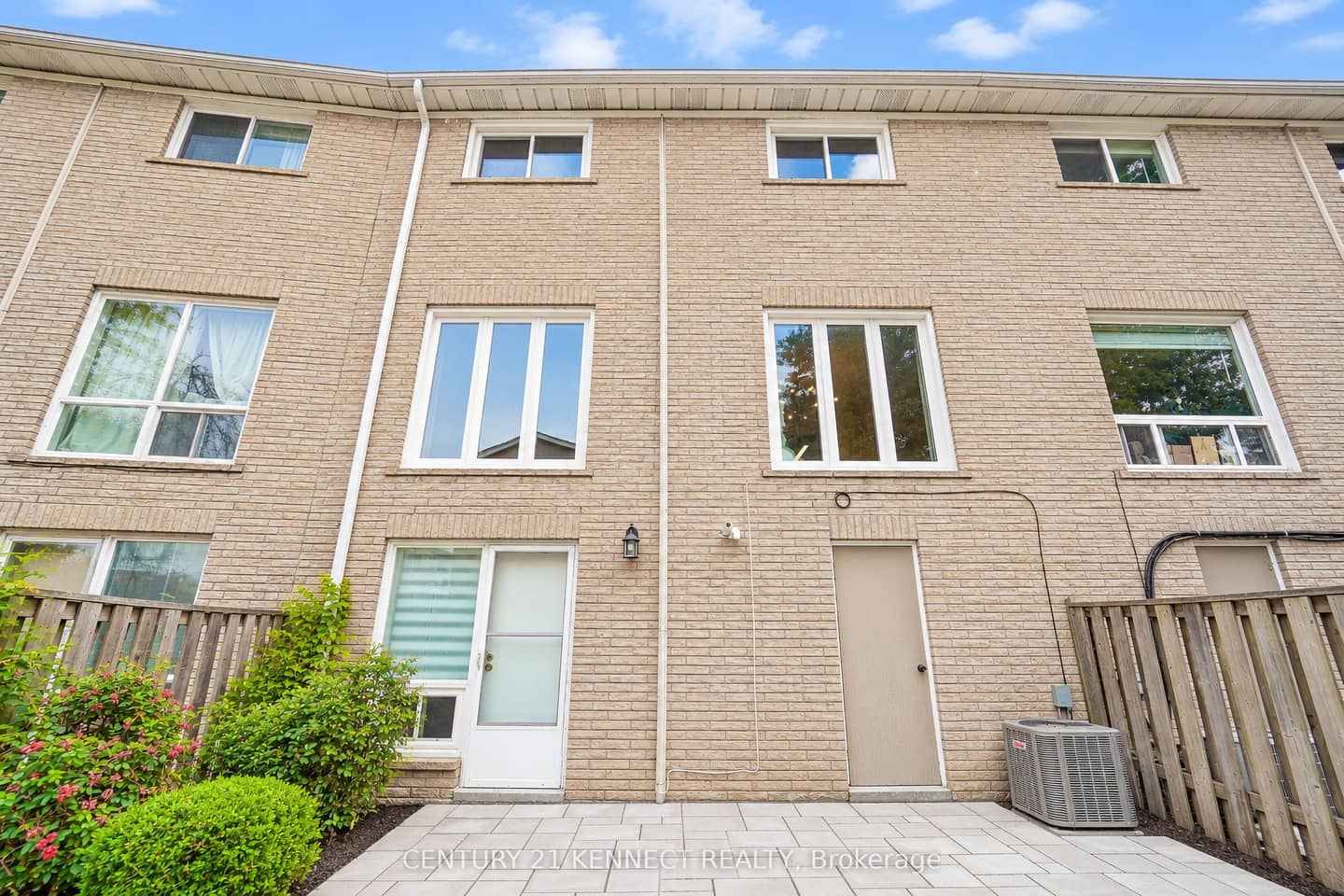 65 Rameau Drive 103, Toronto, ON M2H 1T6