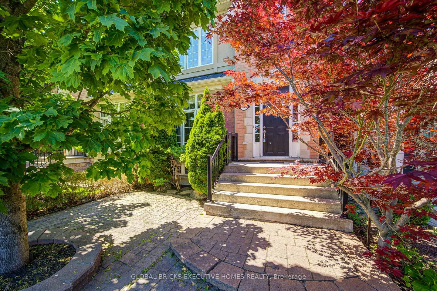 3885 Eglinton Avenue, Mississauga, ON L5M 7Z7