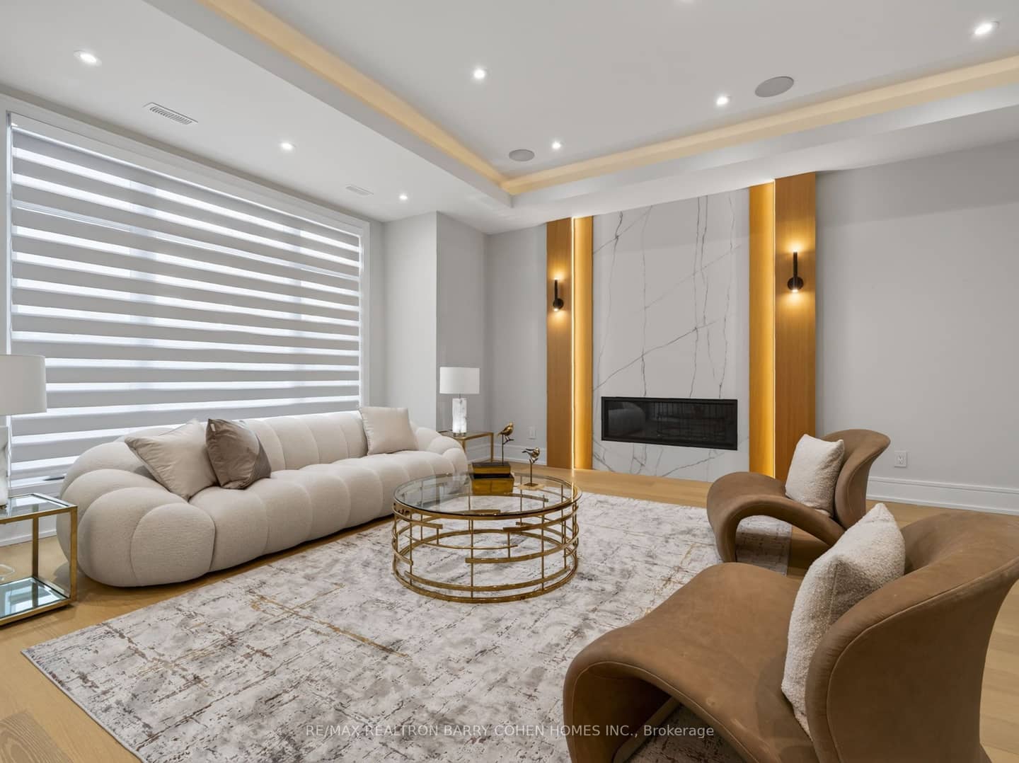 68 Lynnhaven Road, Toronto, ON M6A 2K9